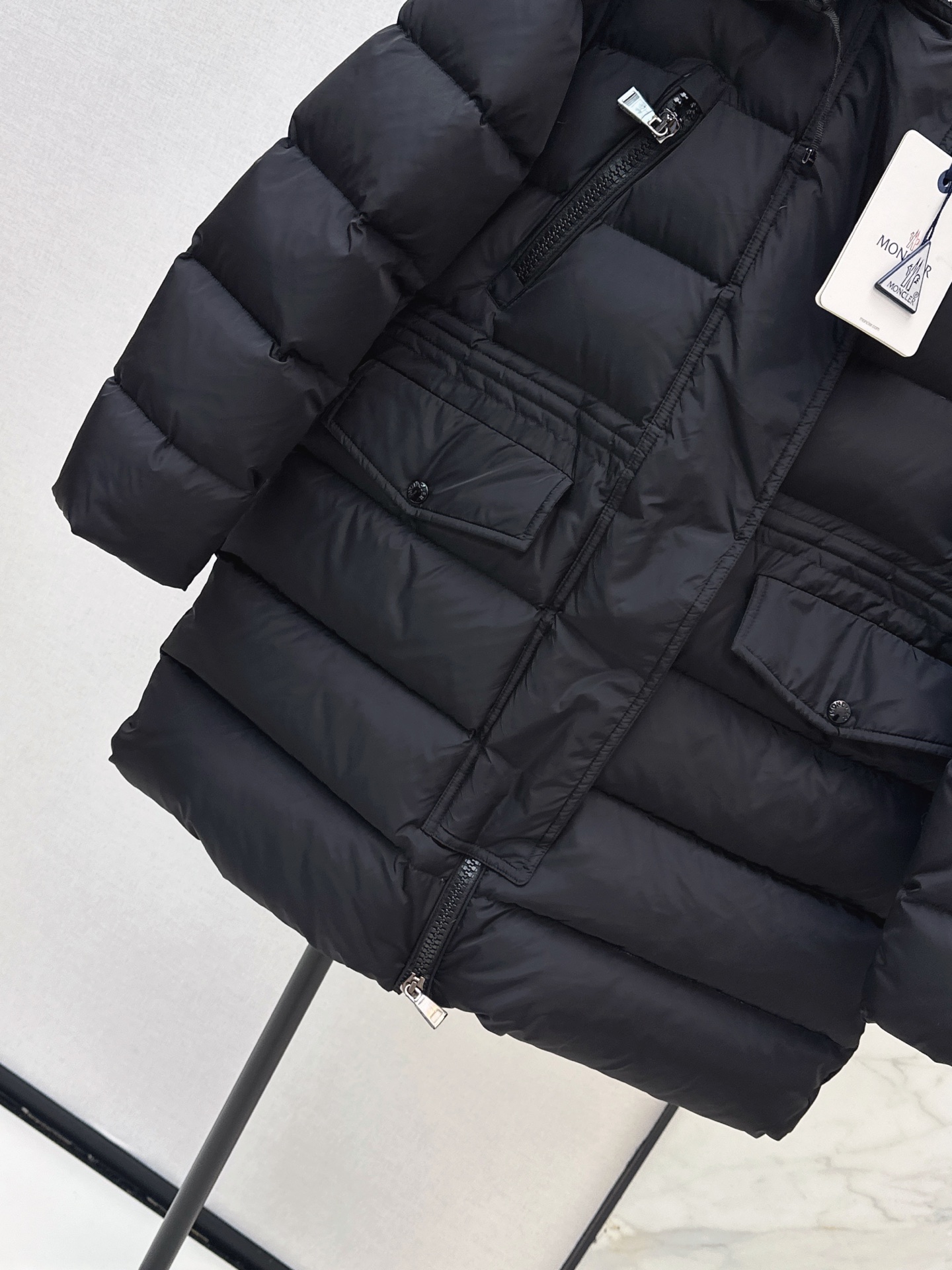 Monc 26fw fur-trim hooded down jacket