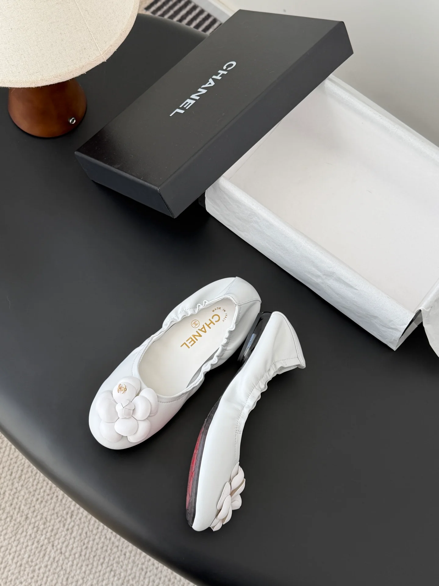 Chan 26K camellia flats