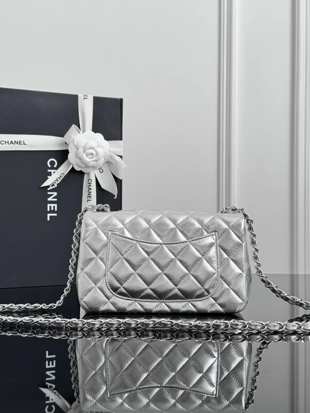 Chan cf20 chain shoulder bag
