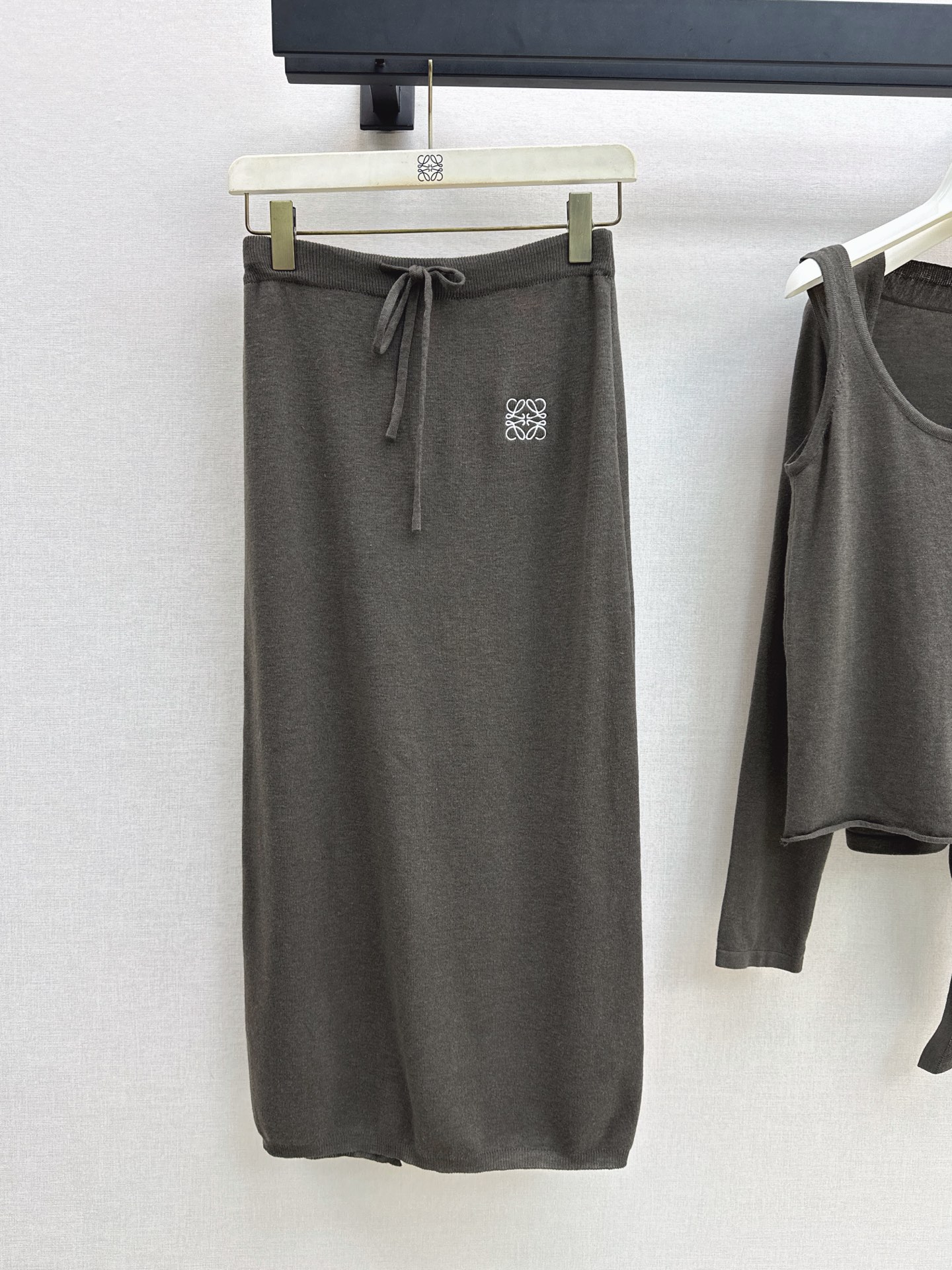 Loe 26fw knit vest cardigan skirt sets