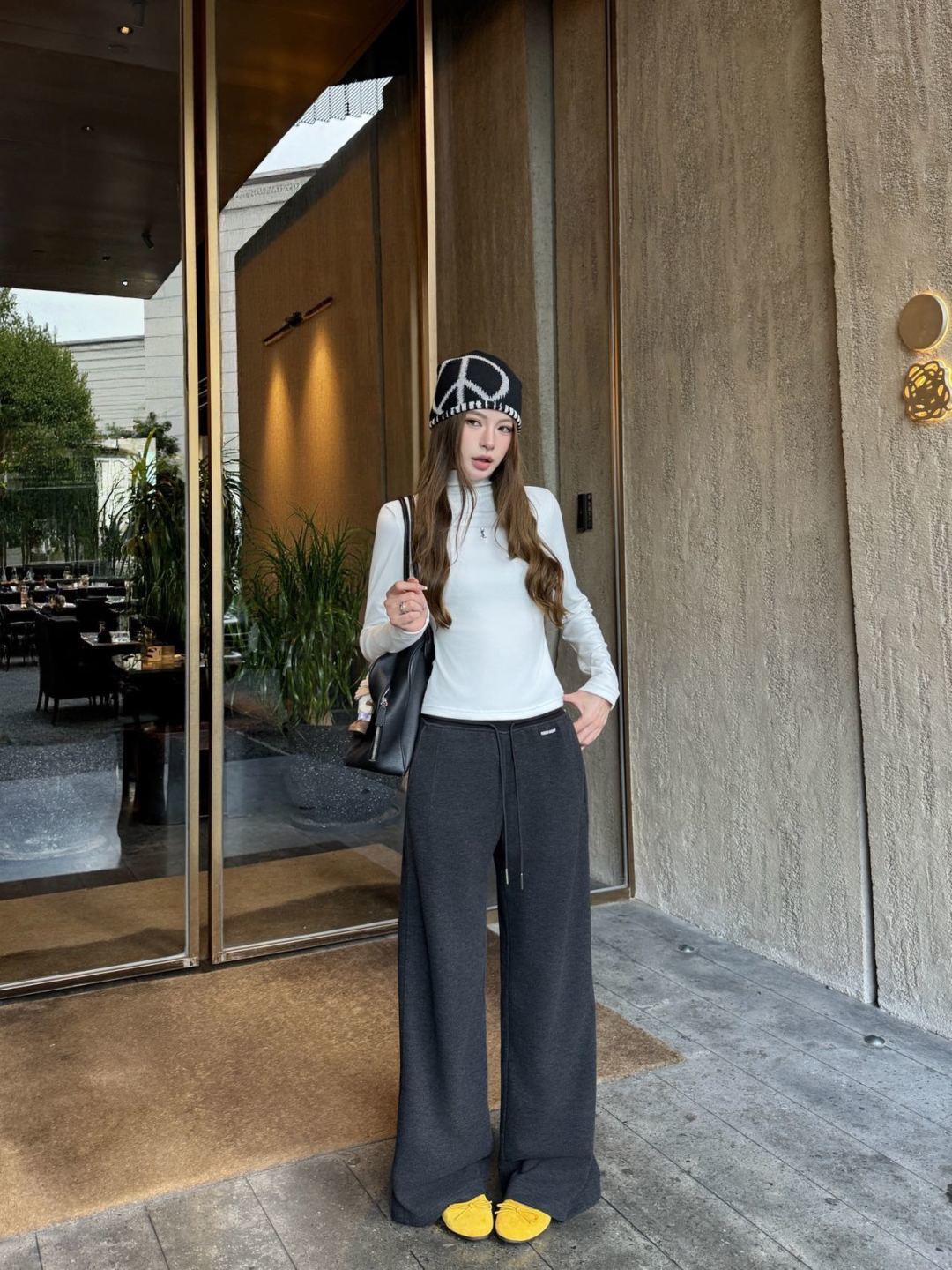 Miu 26fw darwstring pants sets