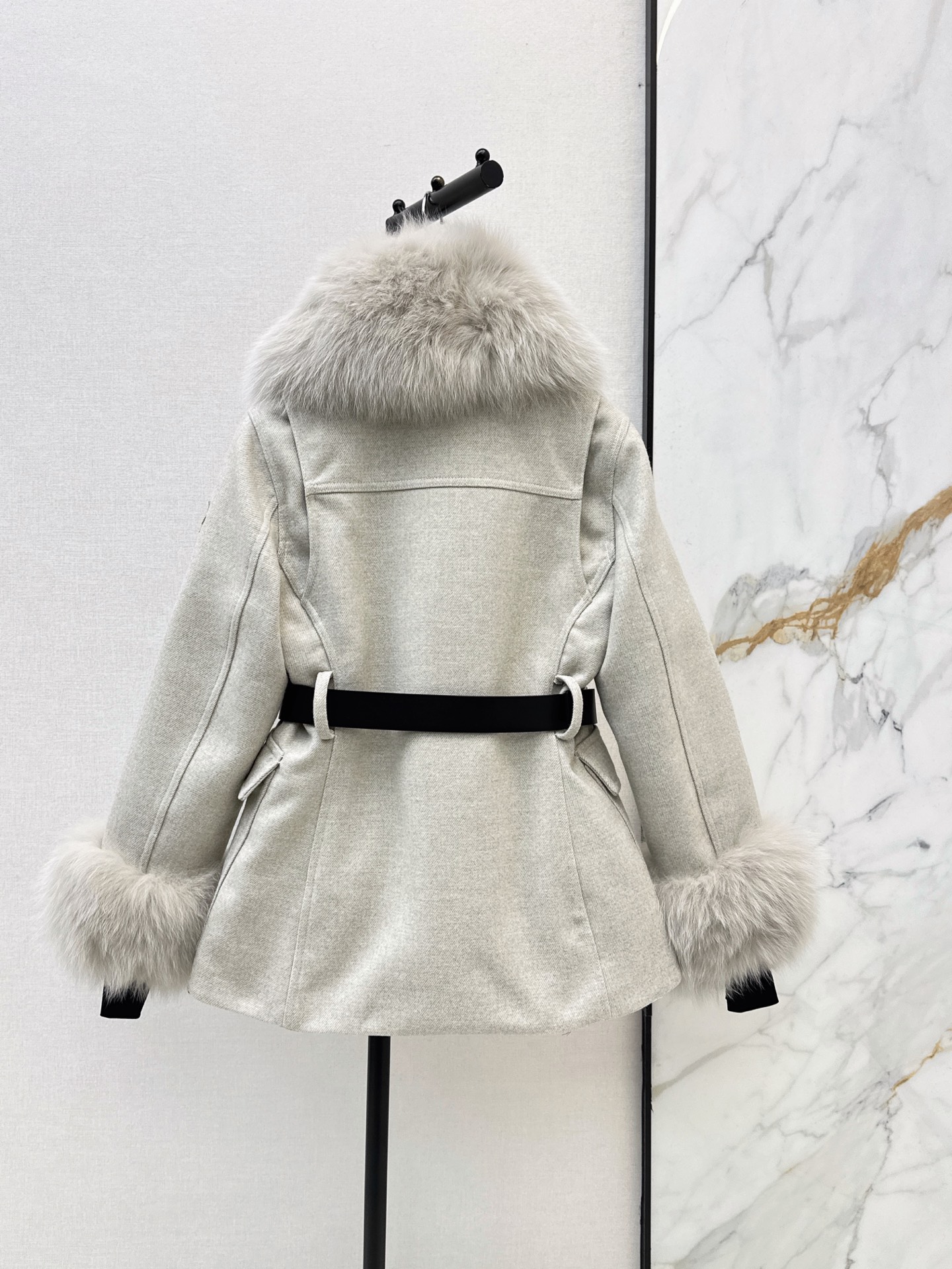 Monc 26fw fur-trim ski jacket