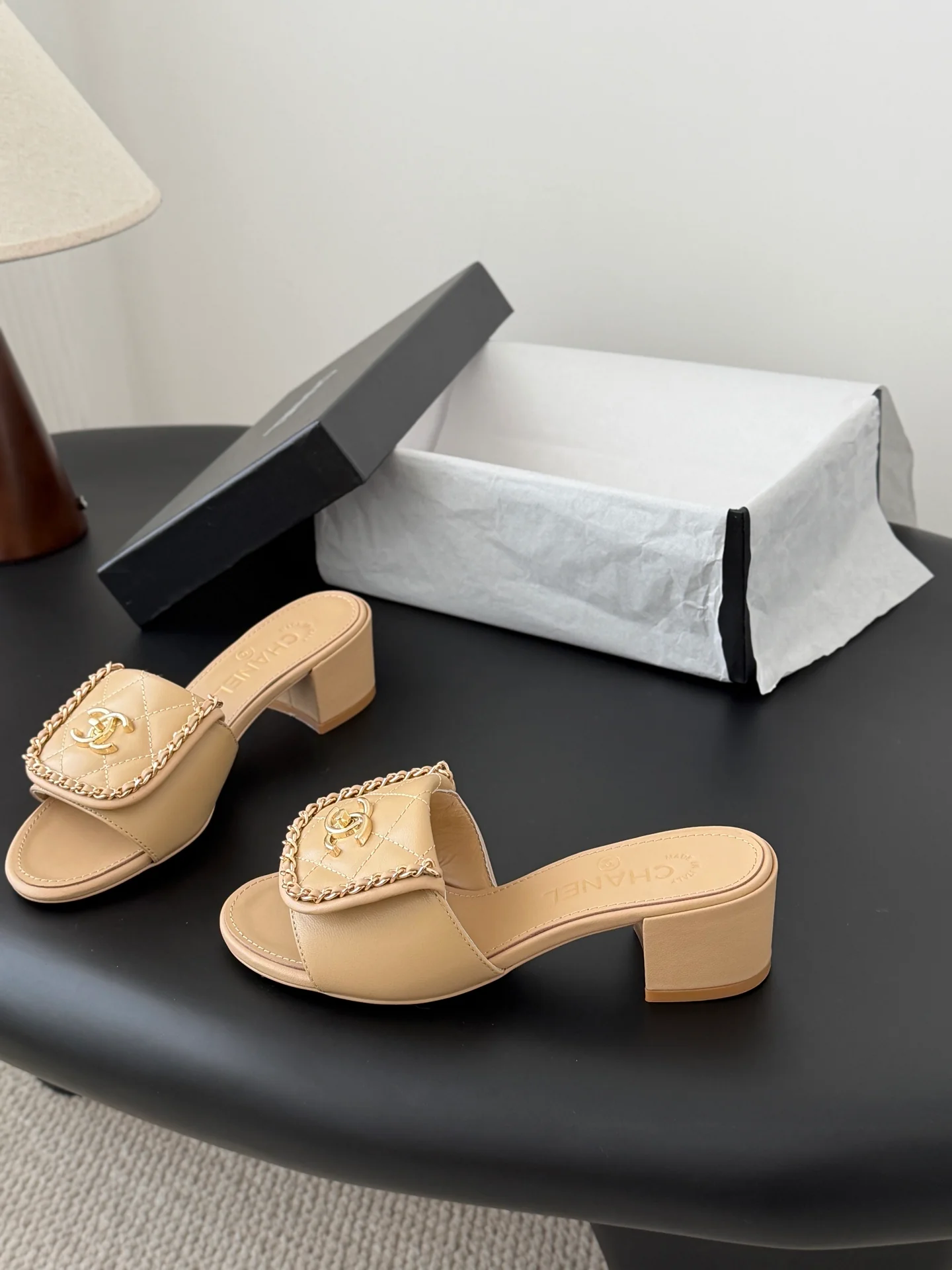 Chan 26ss chunky sandals