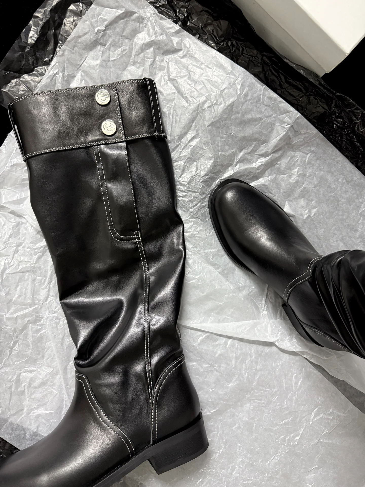 Lost 25fw slouch boots