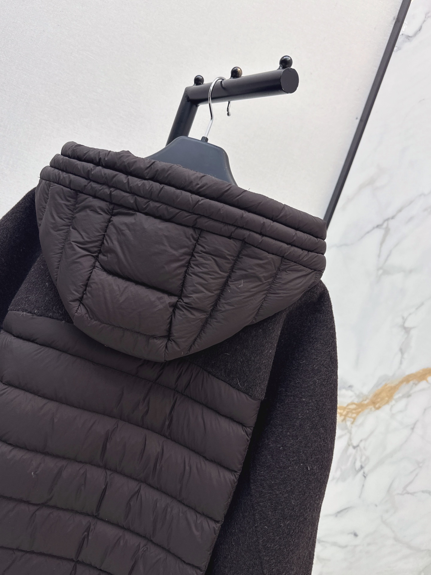 Max 26fw knit contract down jacket