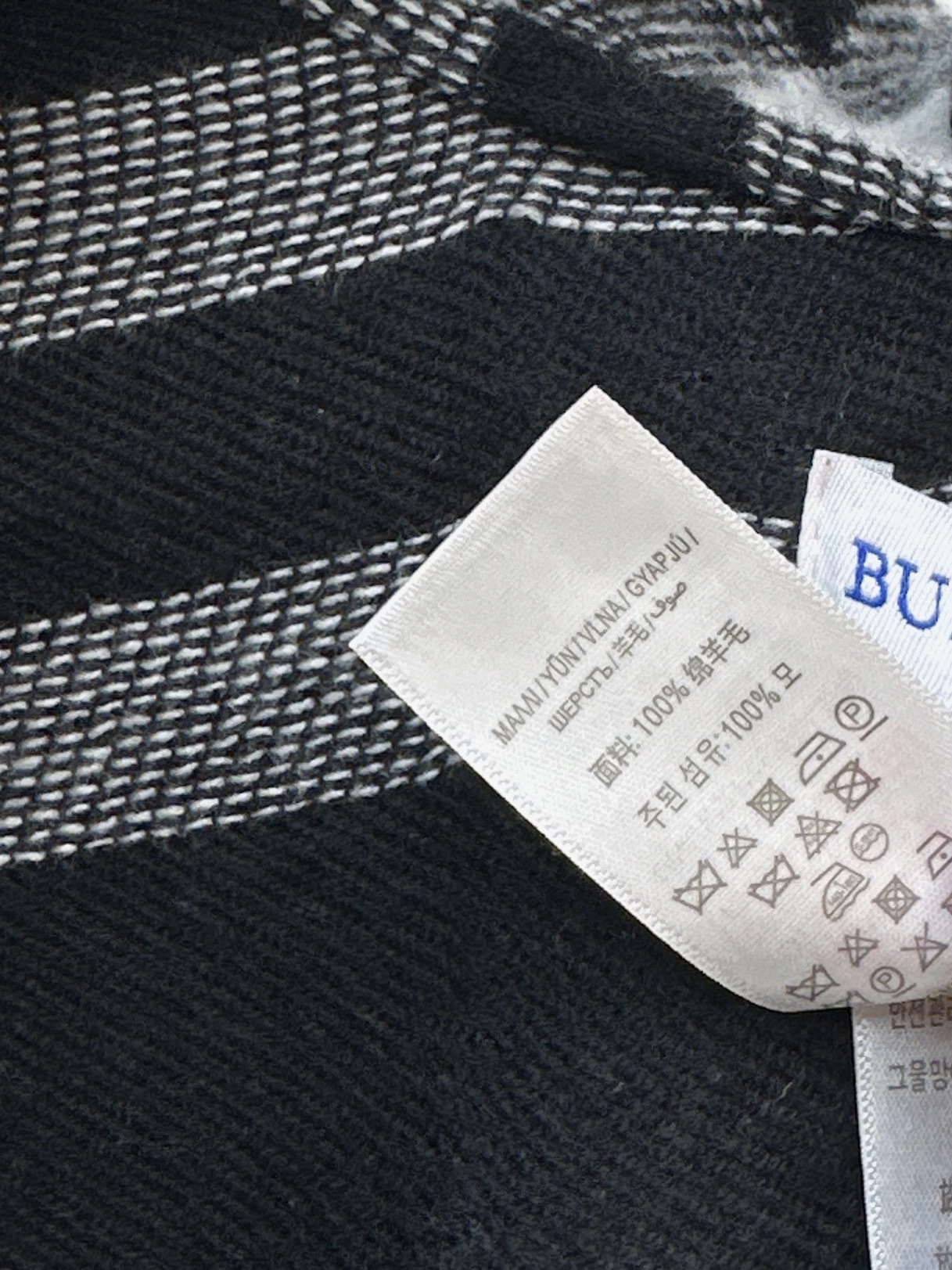 Bur 26fw wool shawls