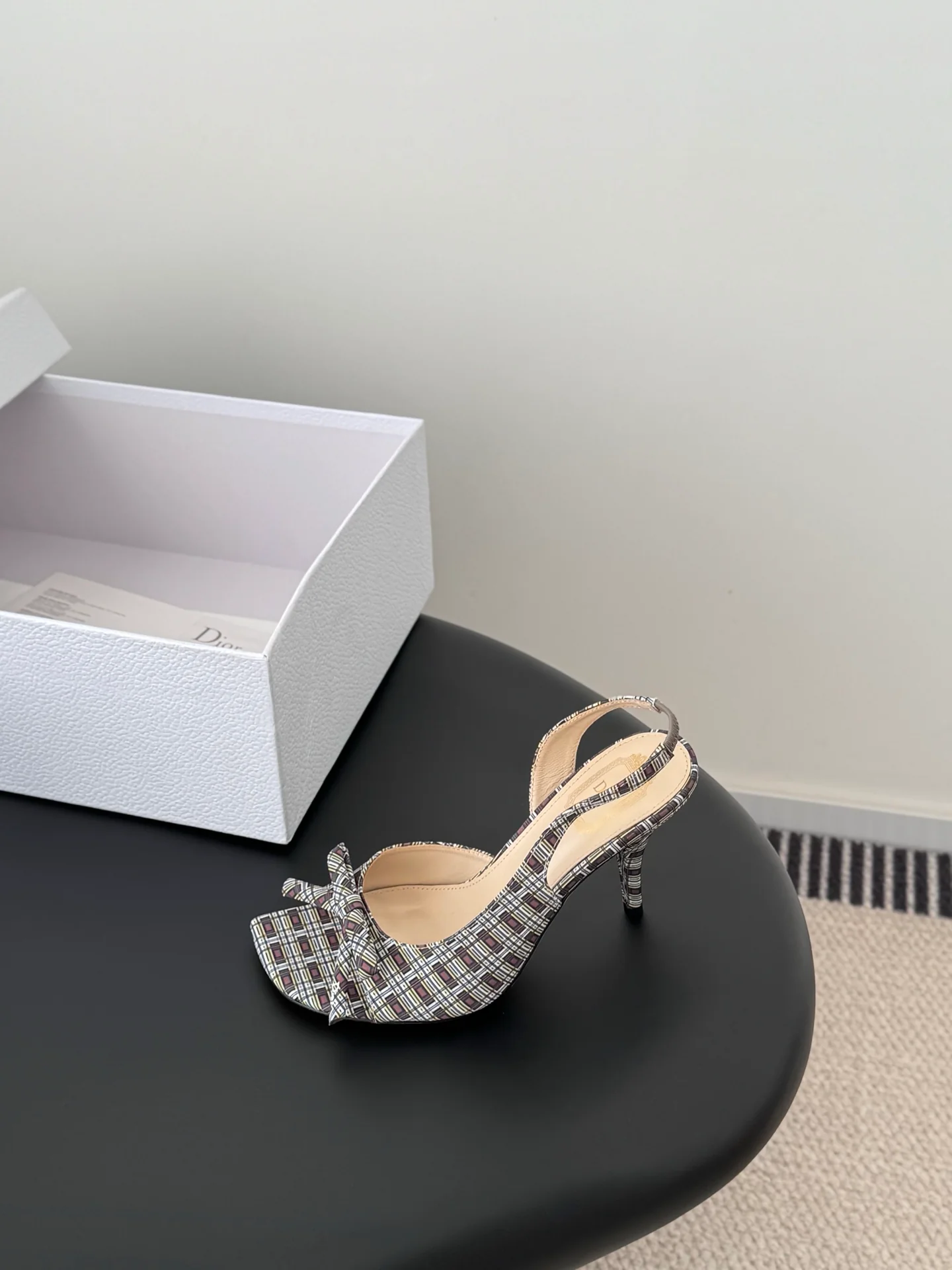 CD 26ss slingback heels