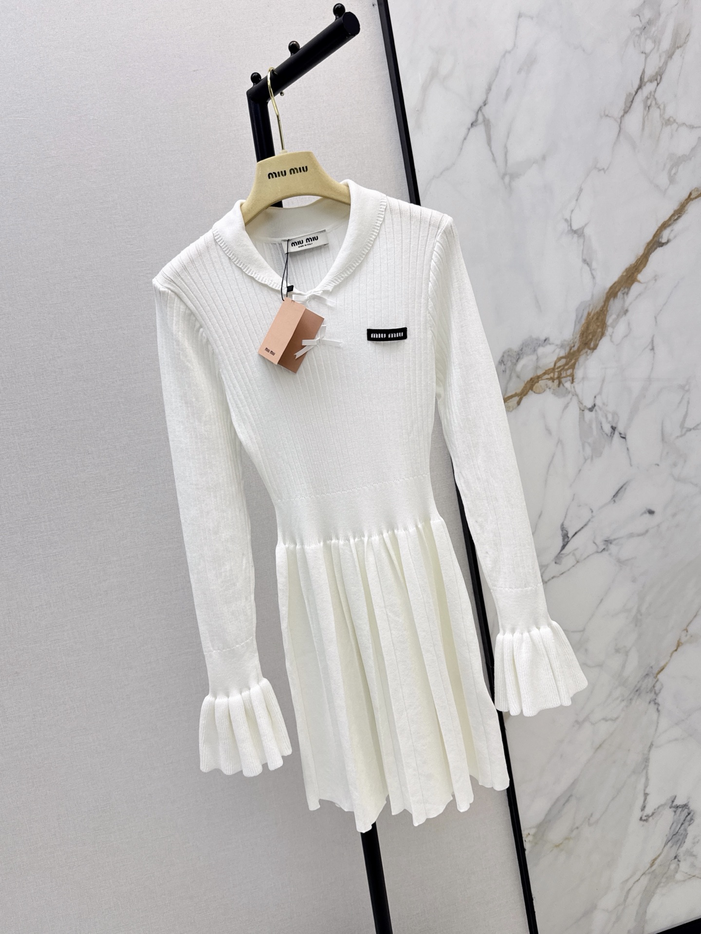 Miu 26fw slim-fit knit dress
