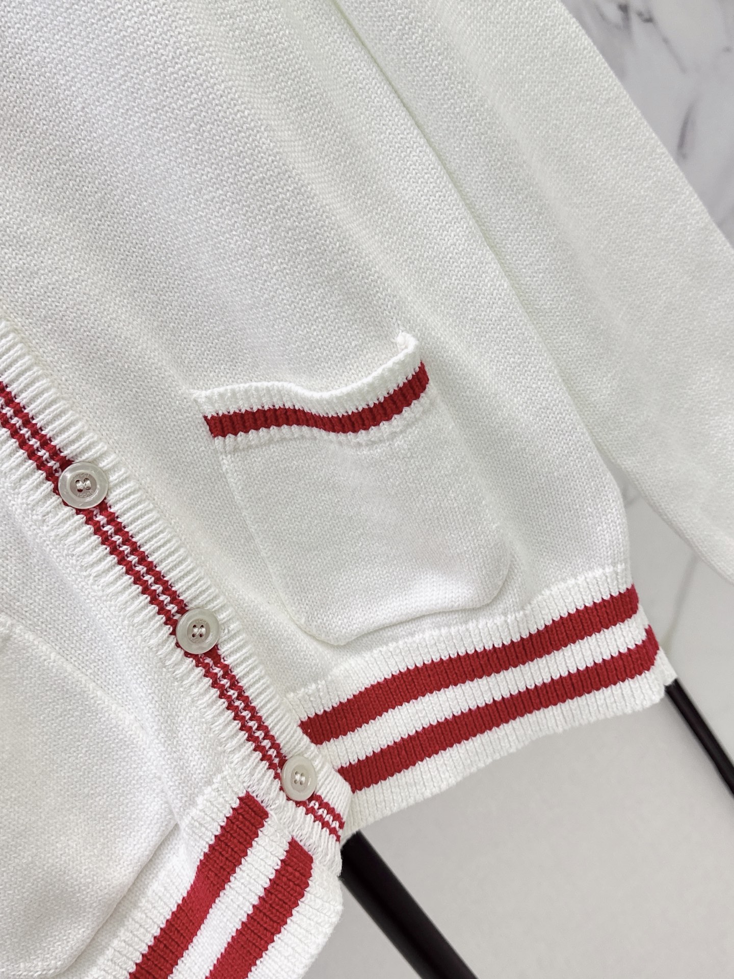 Guc 26fw jacquard knit cardigan