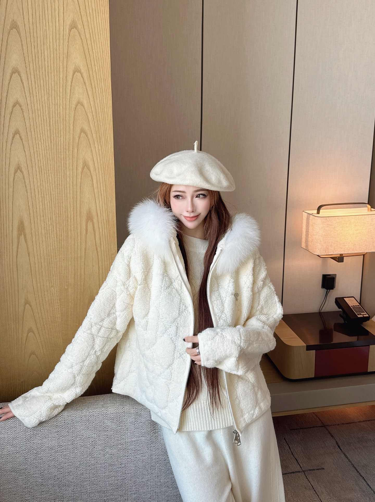 CD 26fw fur-trim hooded jacket