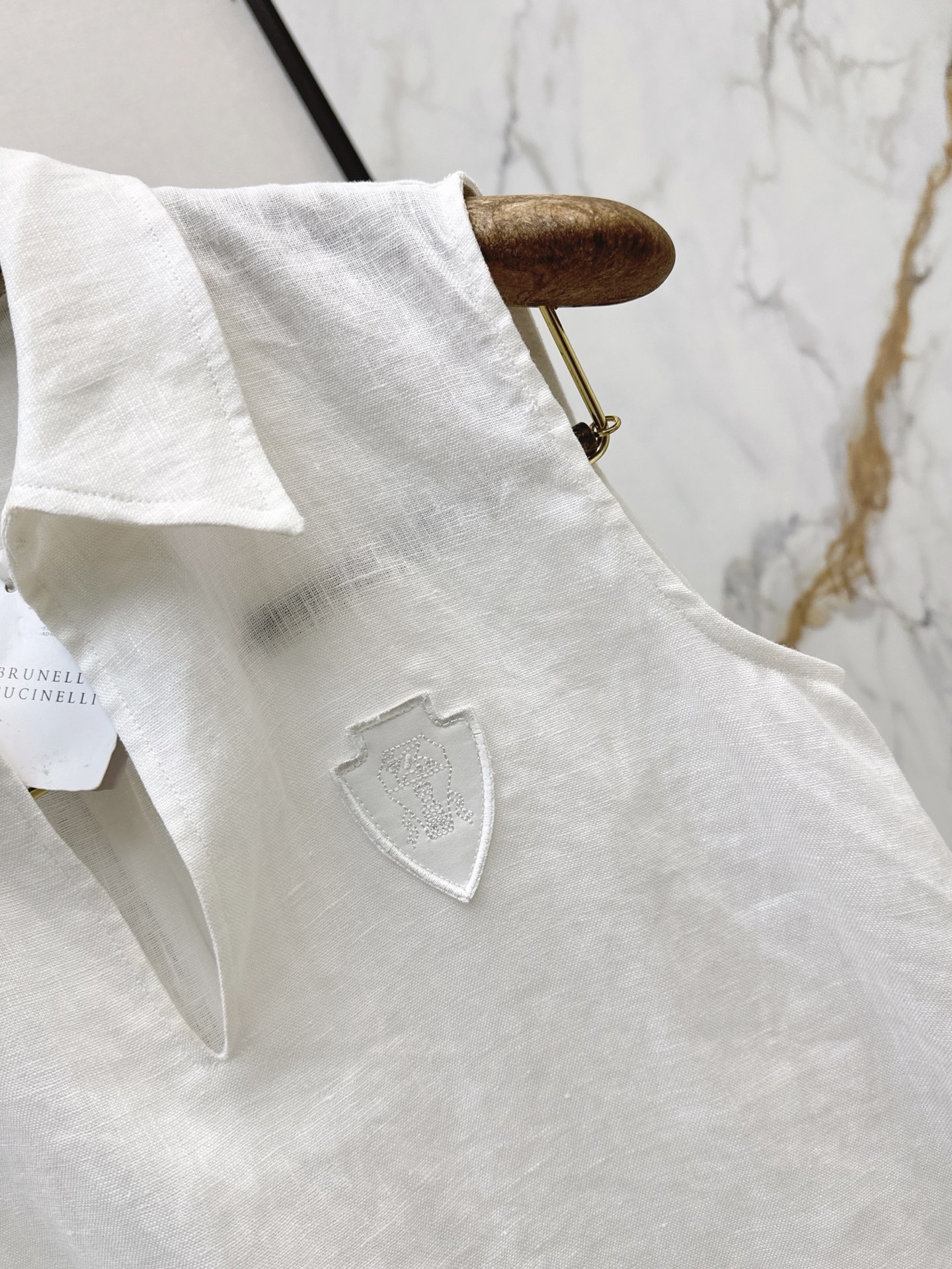 Brun 26ss sleeveless shirt