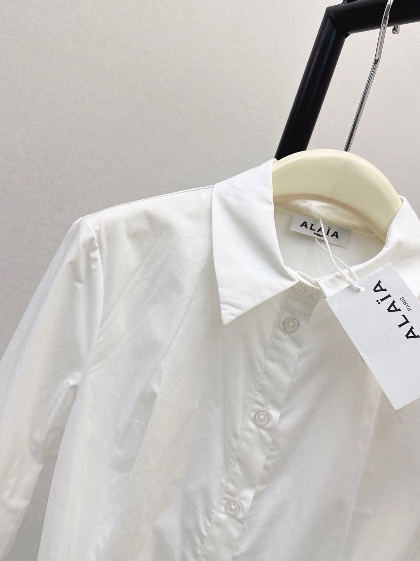 Ala 26fw belted ruffle shirt