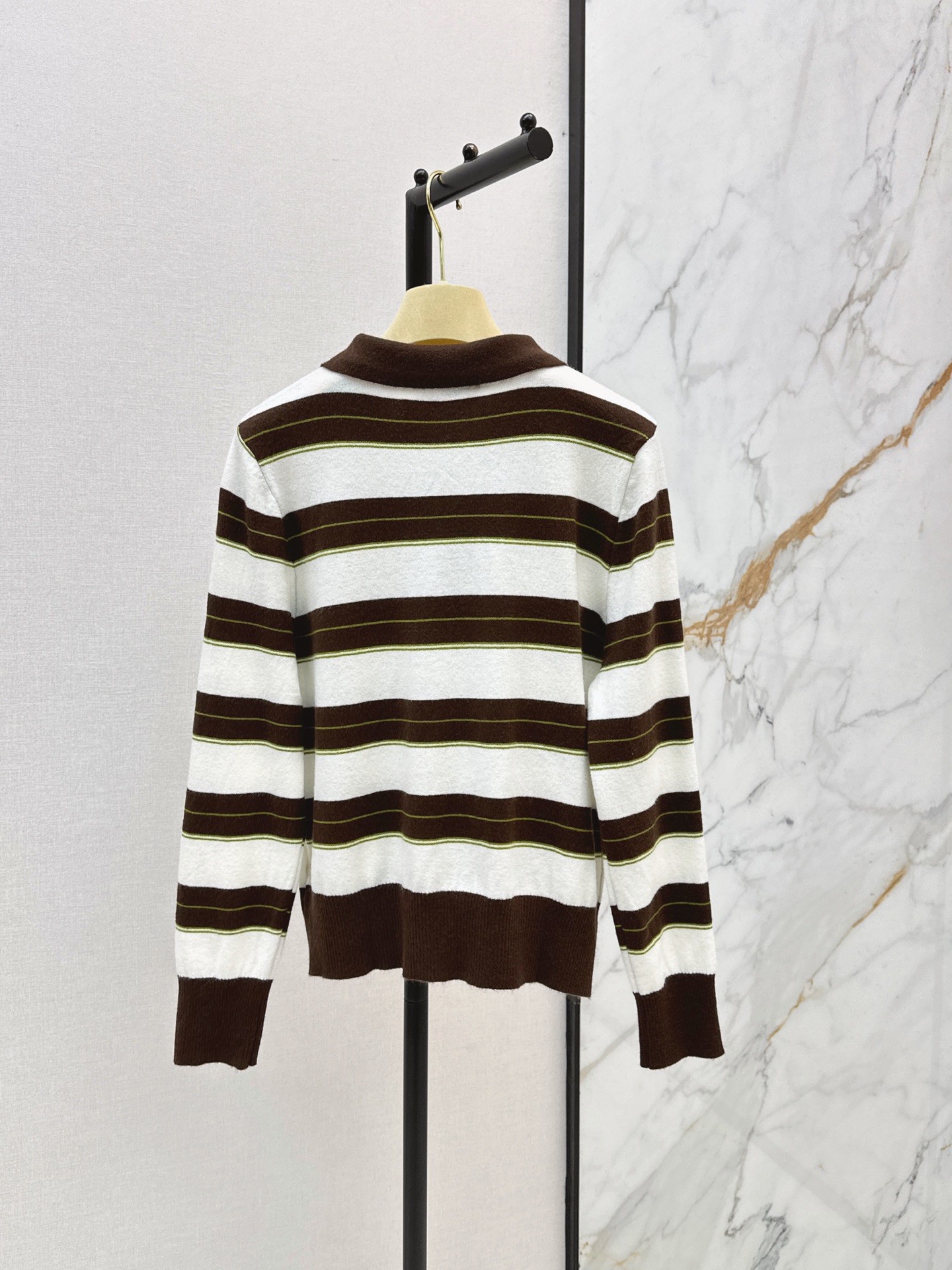 Miu 26fw stripe knit sweater