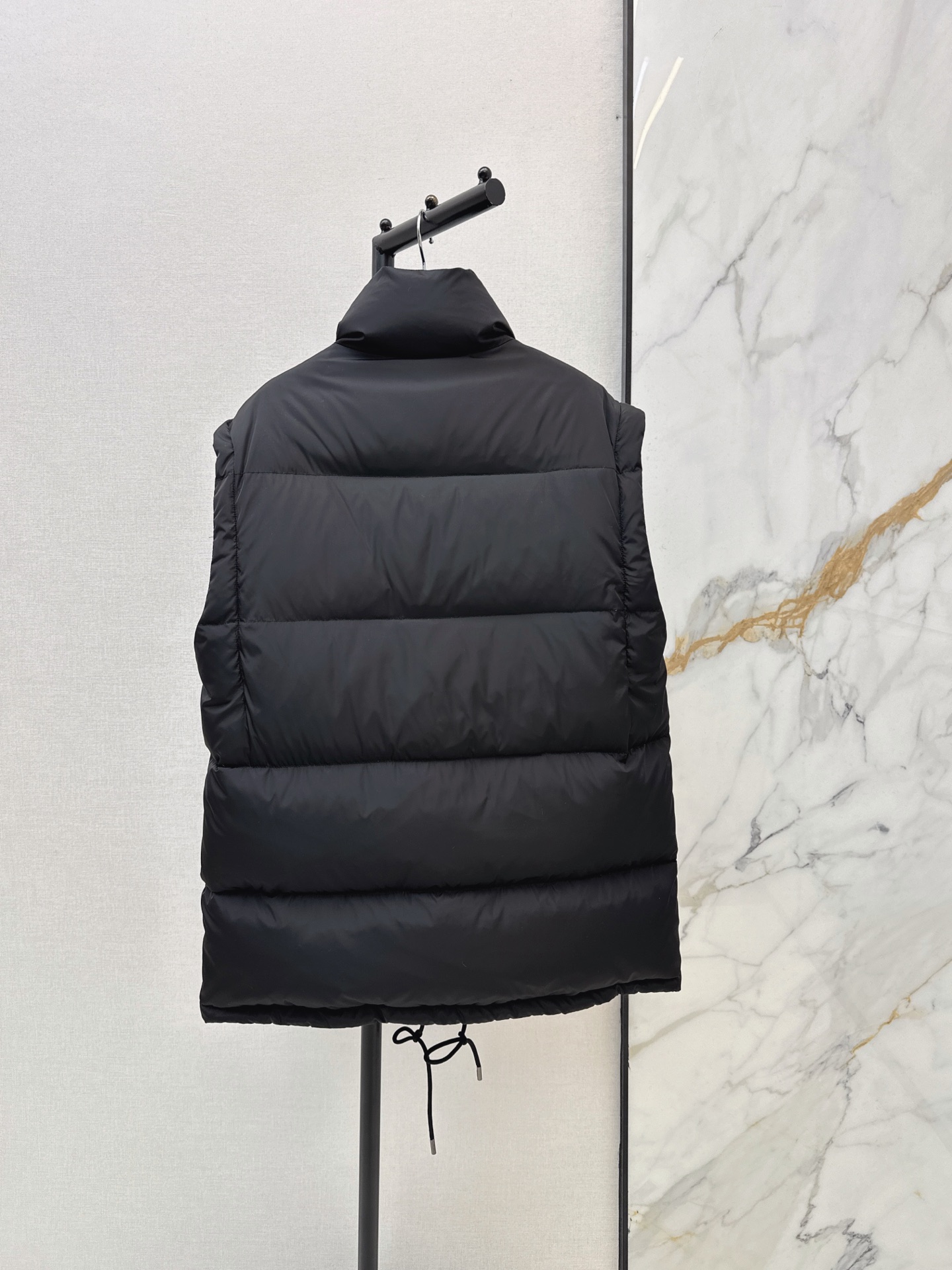 Pra 26fw detachable sleeve down jacket