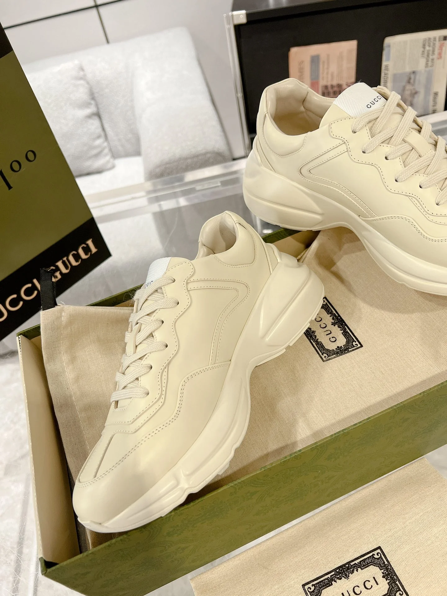 Gucc 25fw dad's shoes