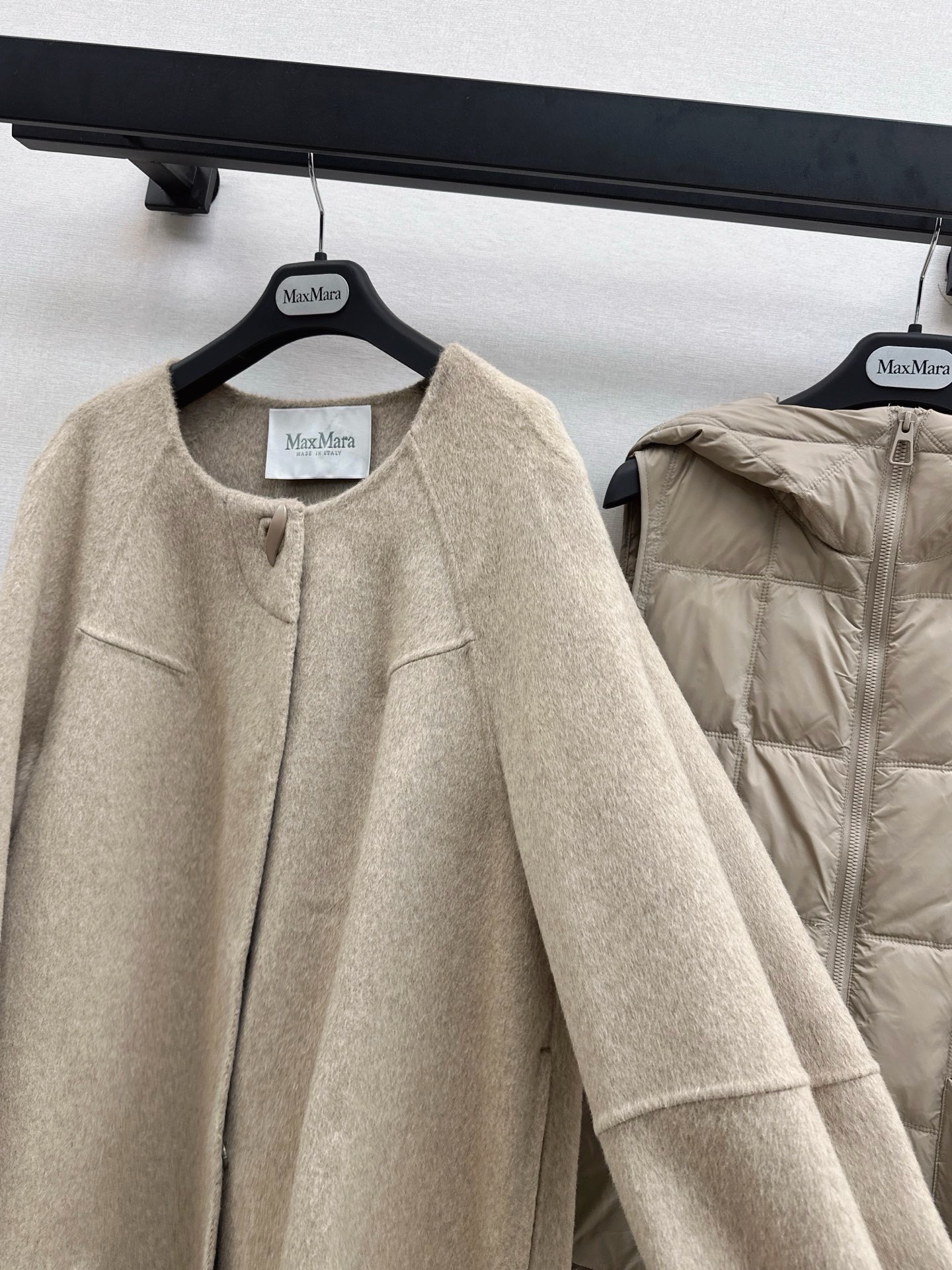 Max 26fw hooded down vest overcoats sets