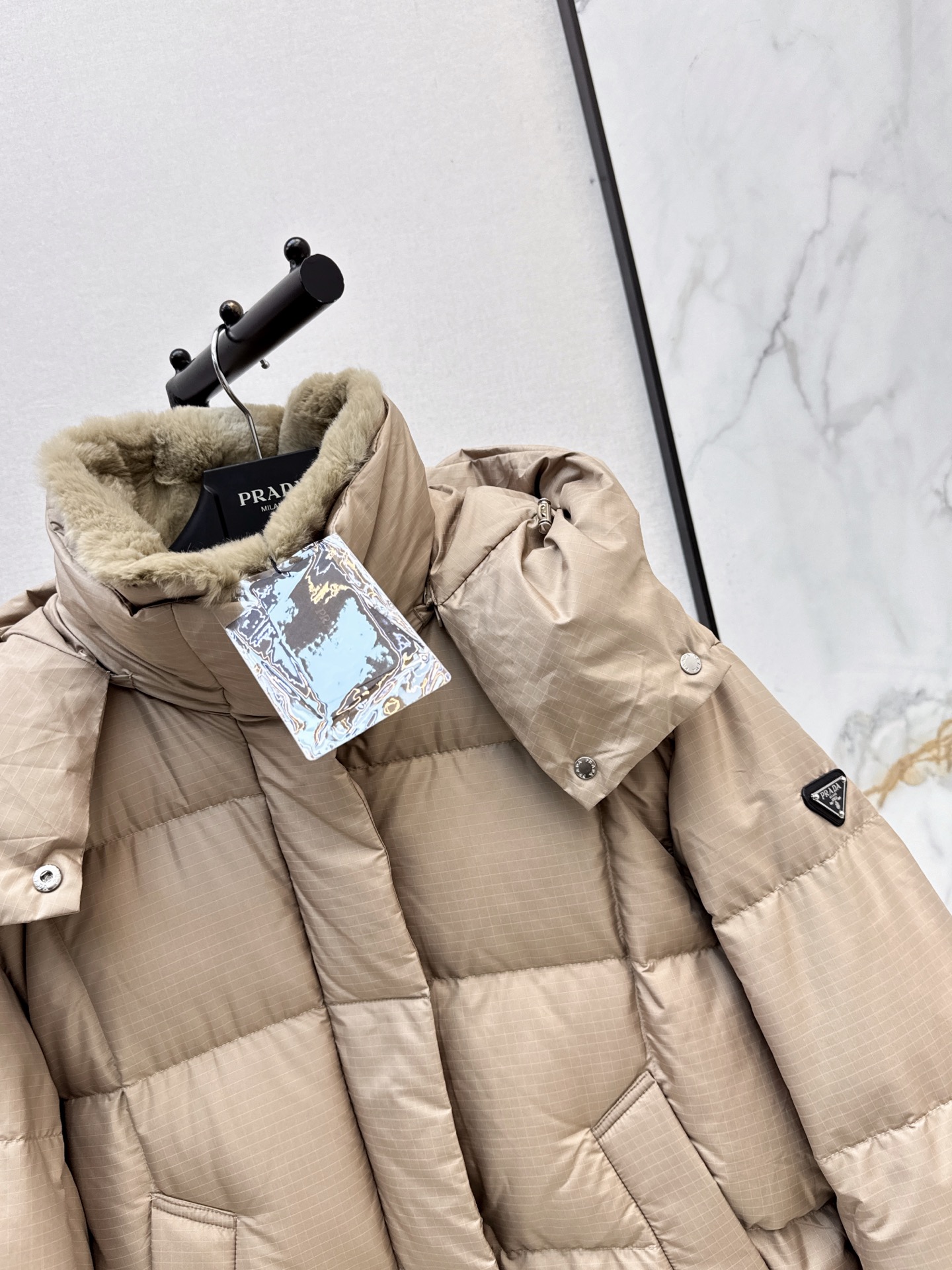 Pra 26fw hooded long down jacket