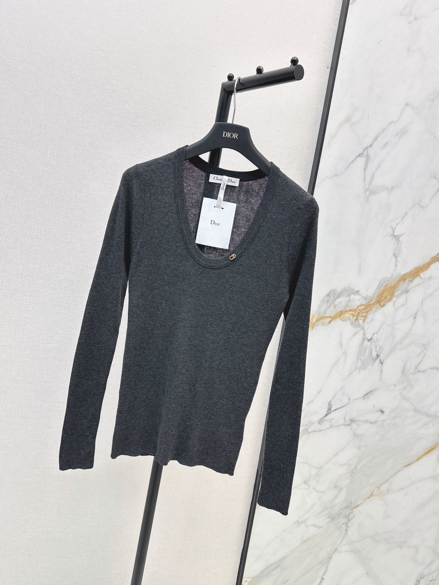 CD 26fw U-neck knit basic tee