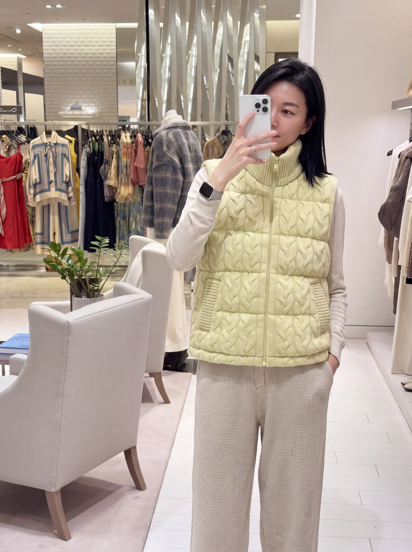 Brun 26fw knit contract down vest
