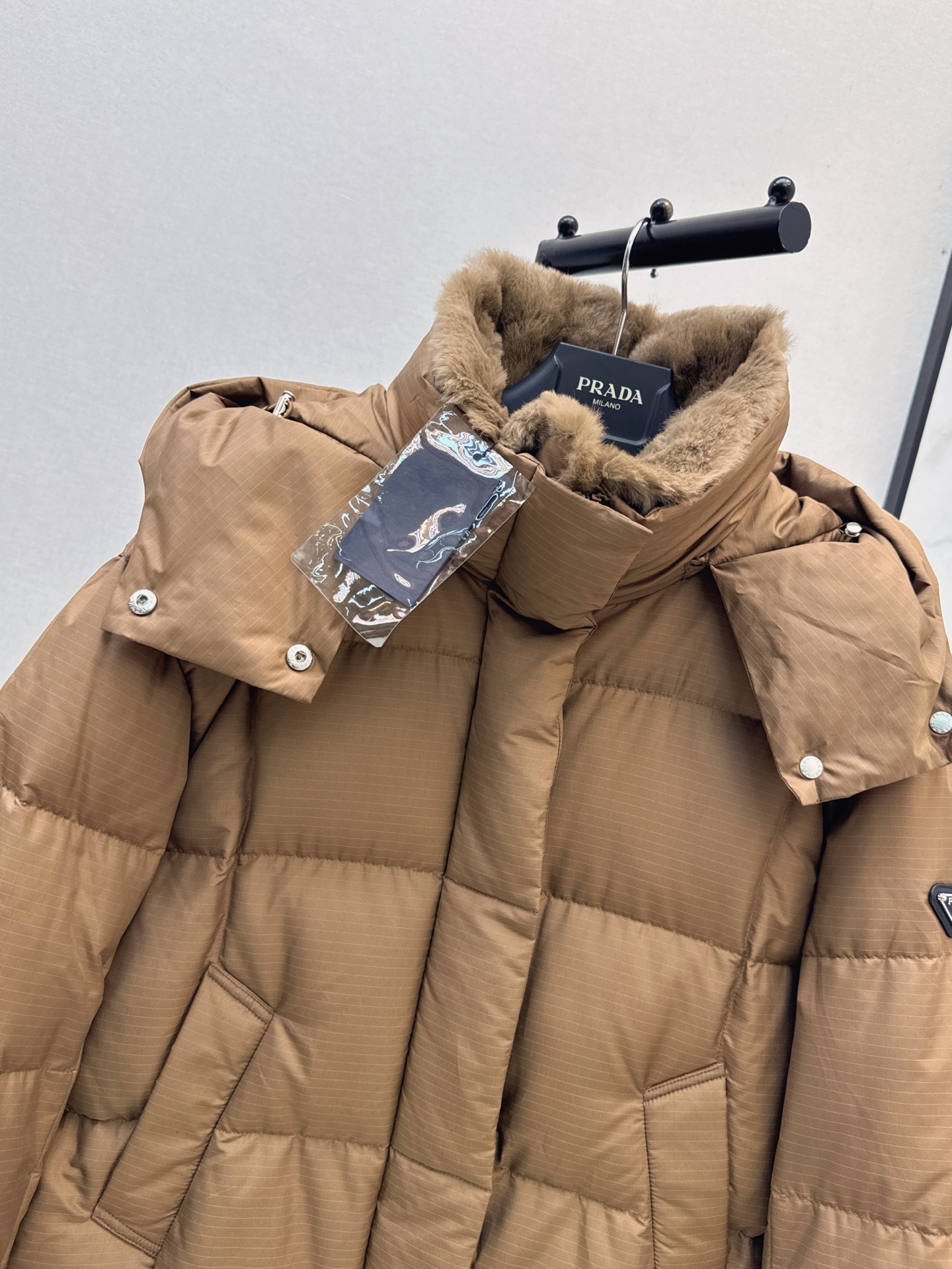 Pra 26fw hooded long down jacket
