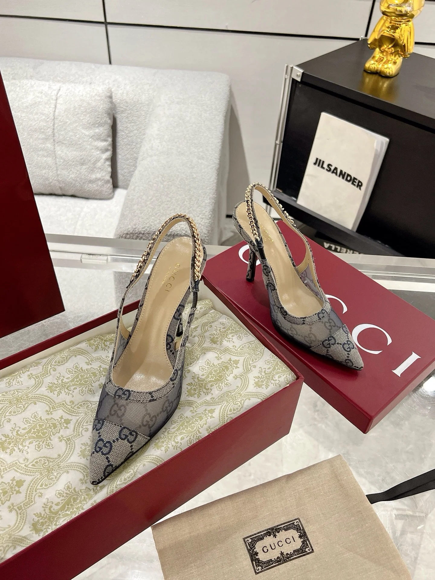Gucc 25fw slingback heels