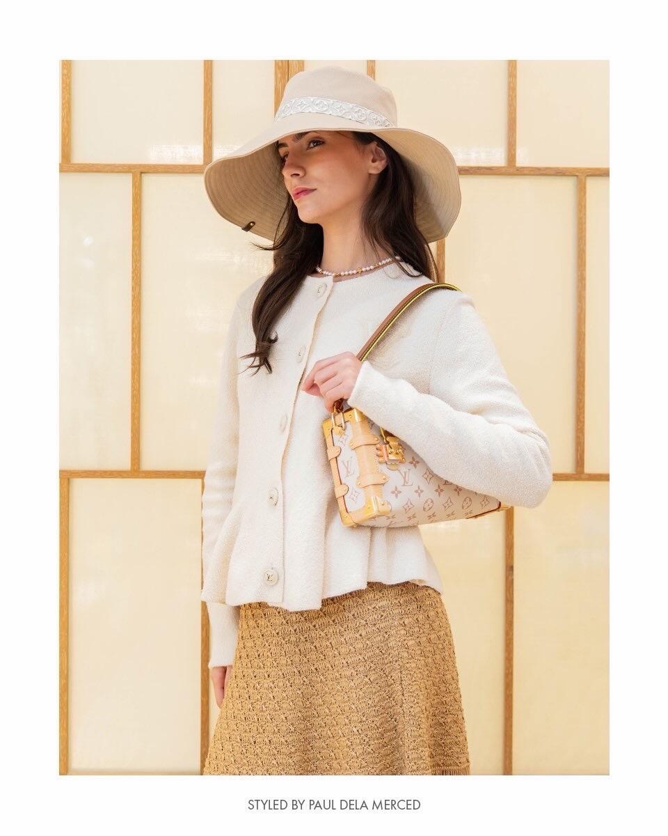 Loui 26fw ruffle knit cardigan