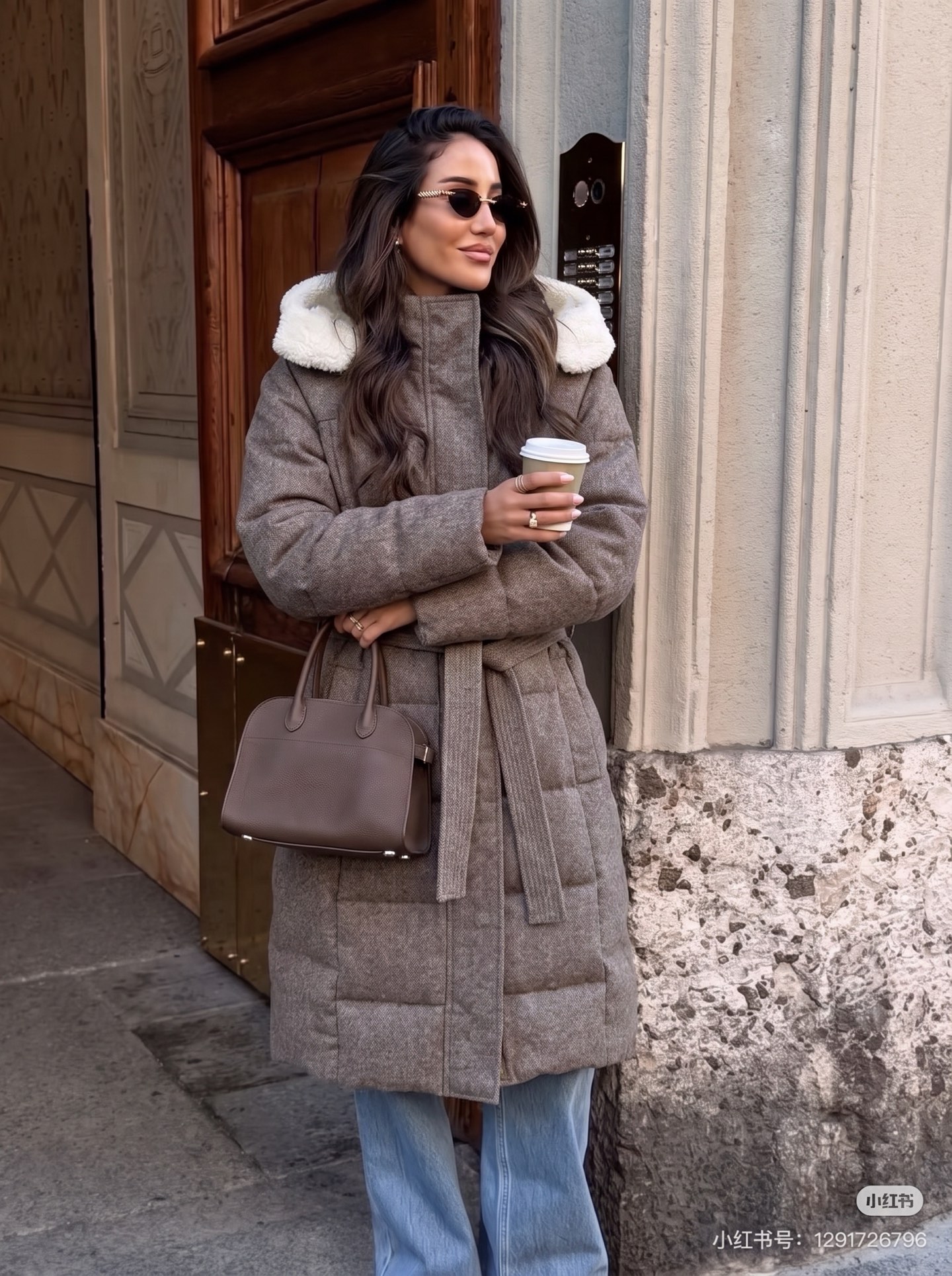 Brun 26fw hooded belted down jacket