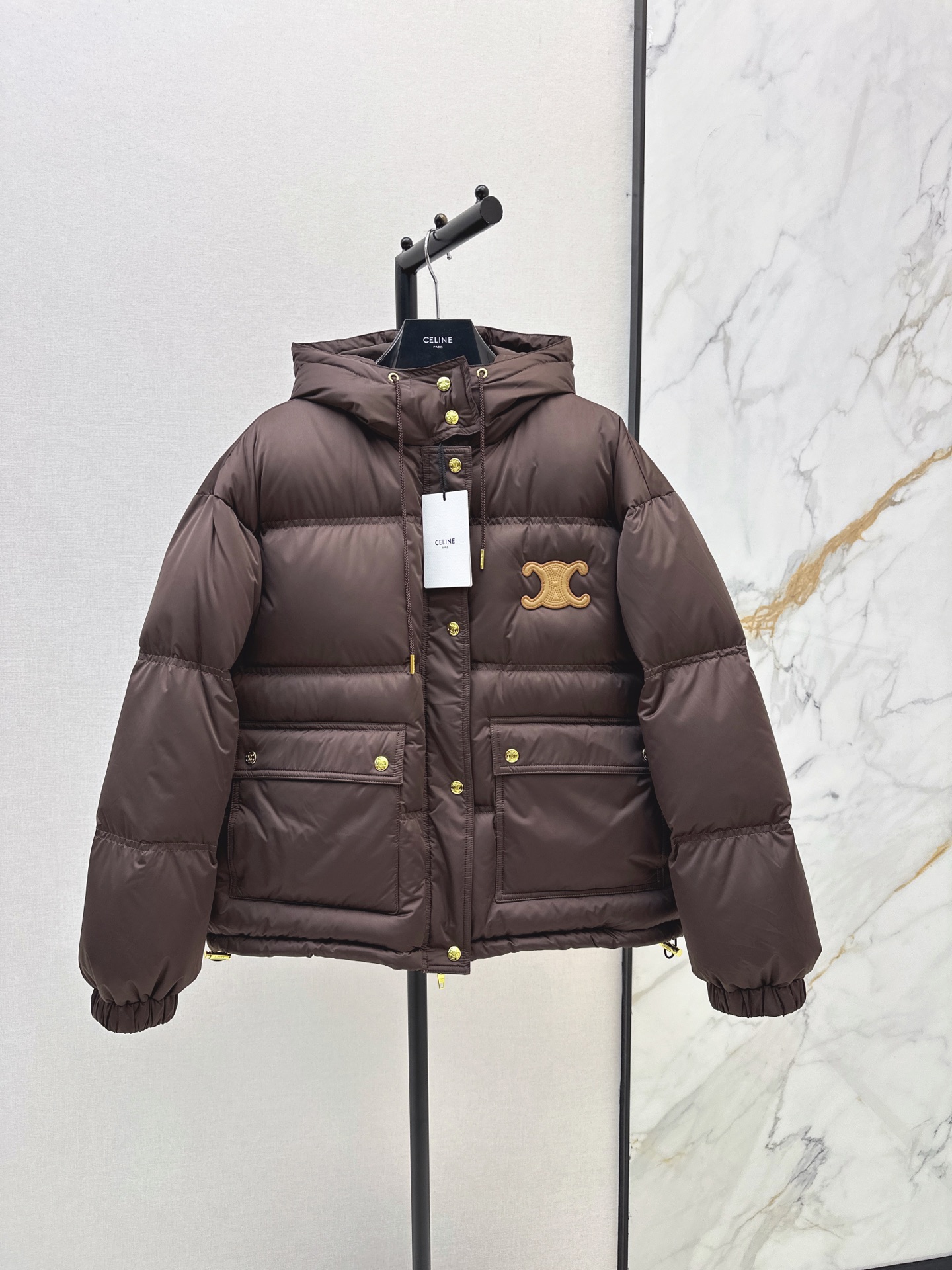 Celi 26fw hooded down jacket