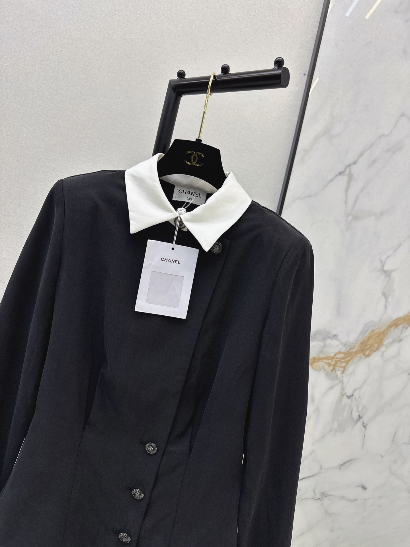 Chan 26fw cinching waist shirt
