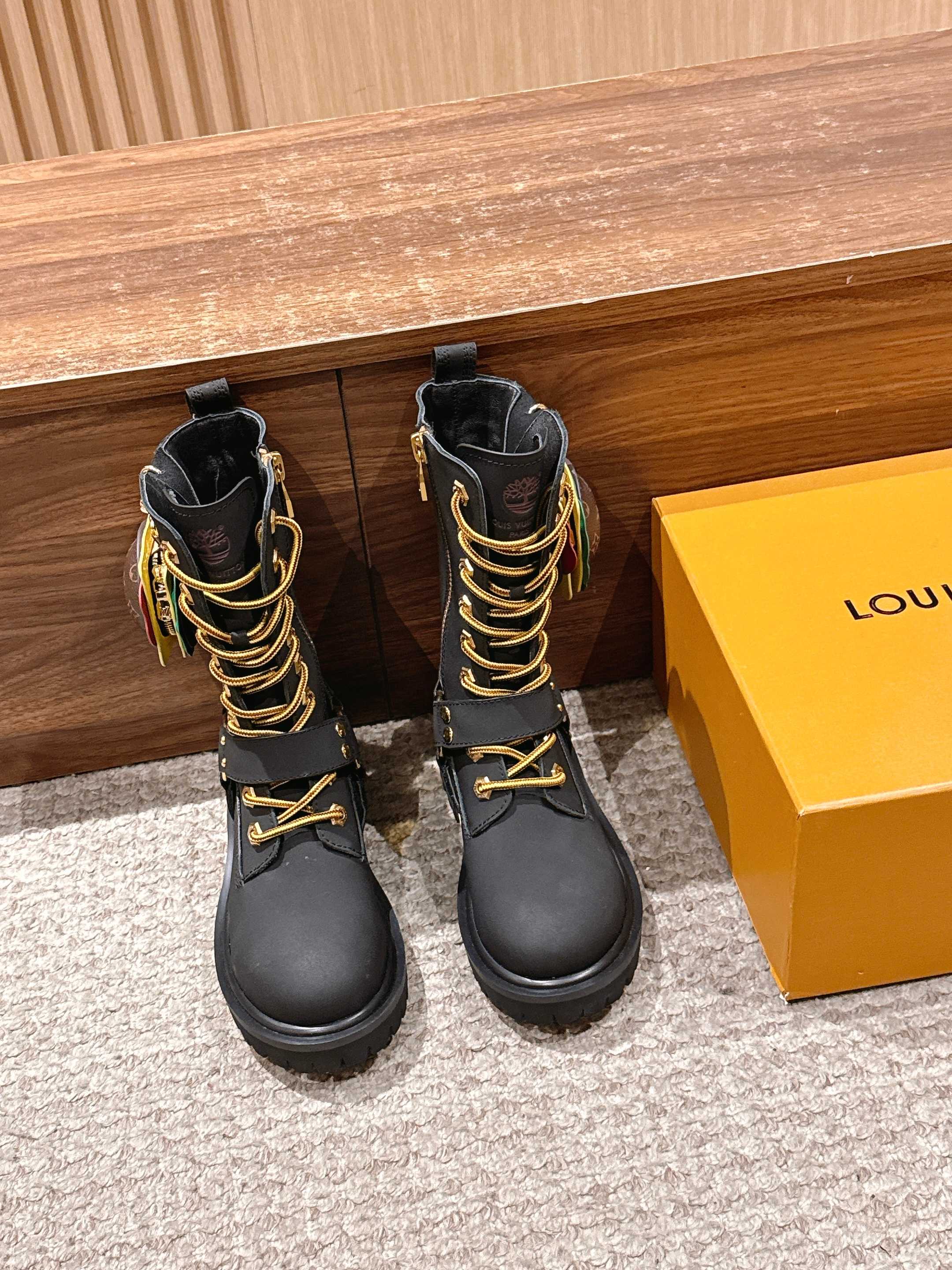 Loui 25fw biker boots