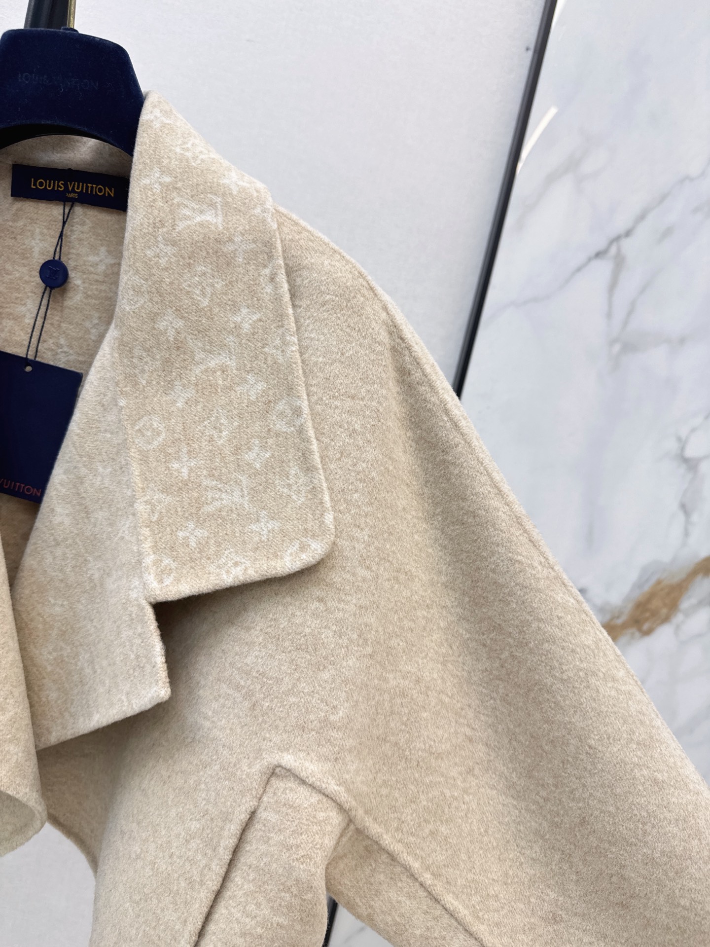 Loui 26fw cropped jacket