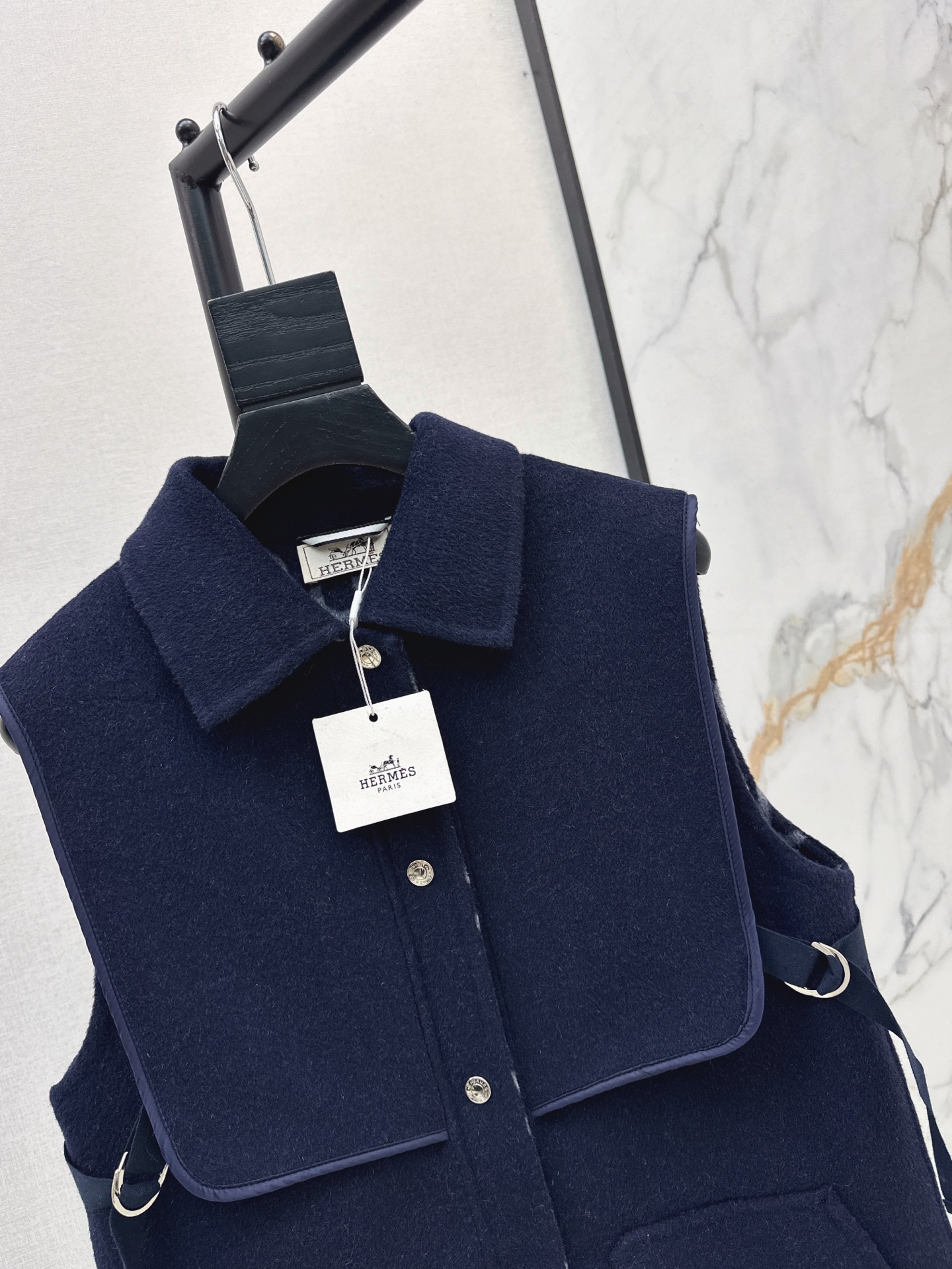 Her 26fw cashmere vest jacket