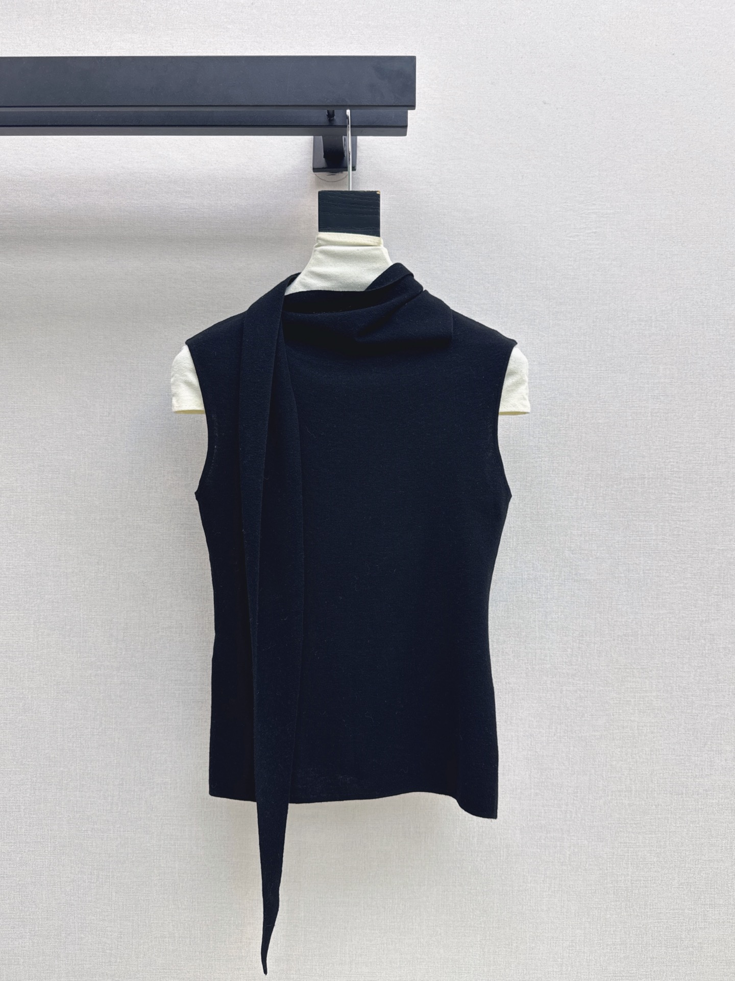 Row 26fw sleeveless knit vest