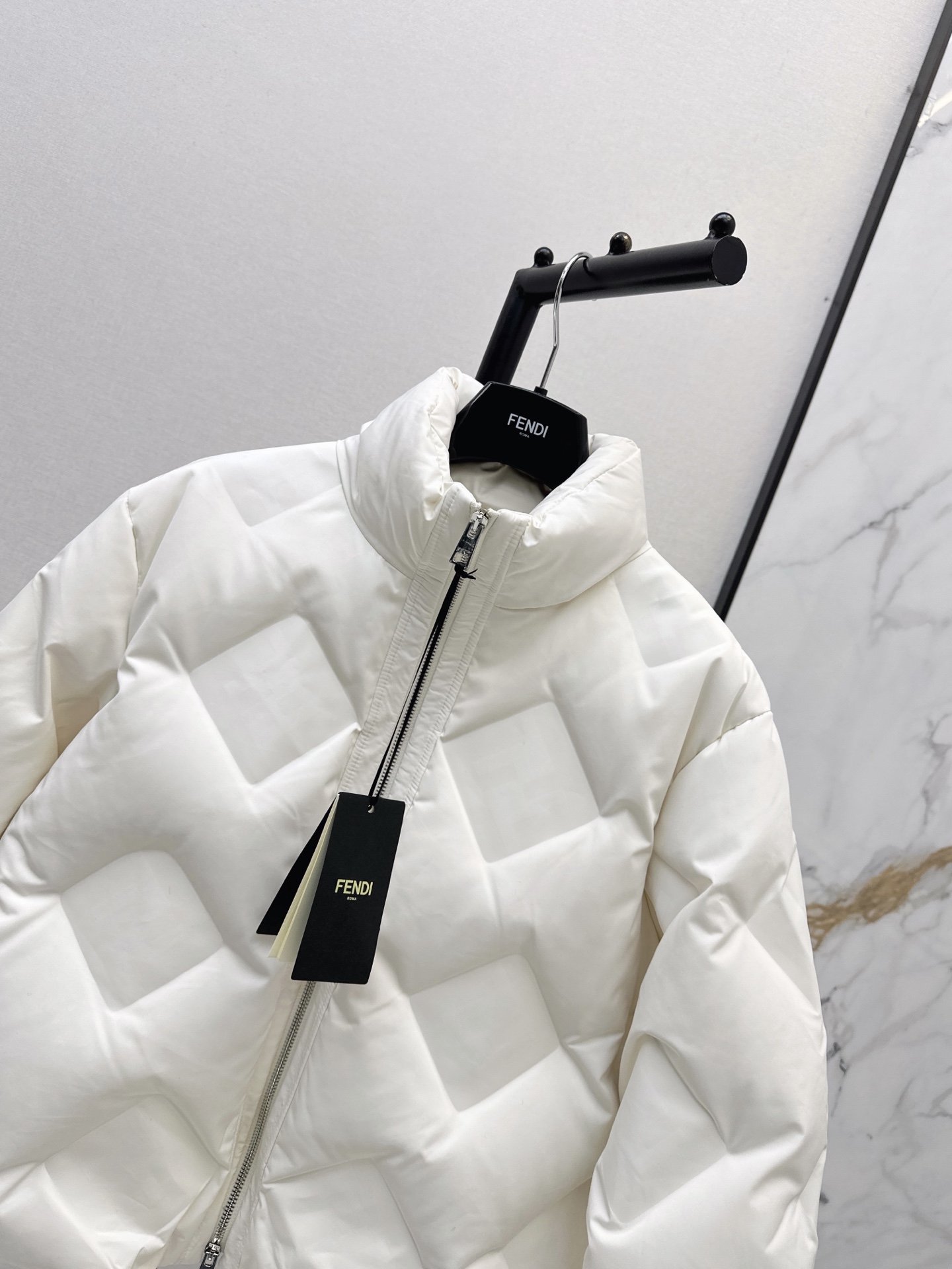 Fen 26fw down jacket