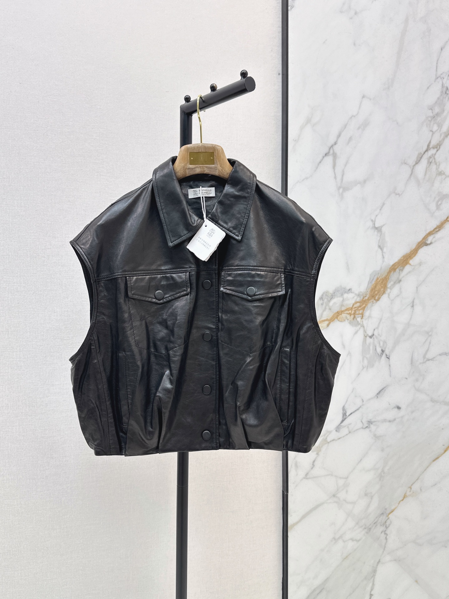 Brun 26fw leather vest jacket