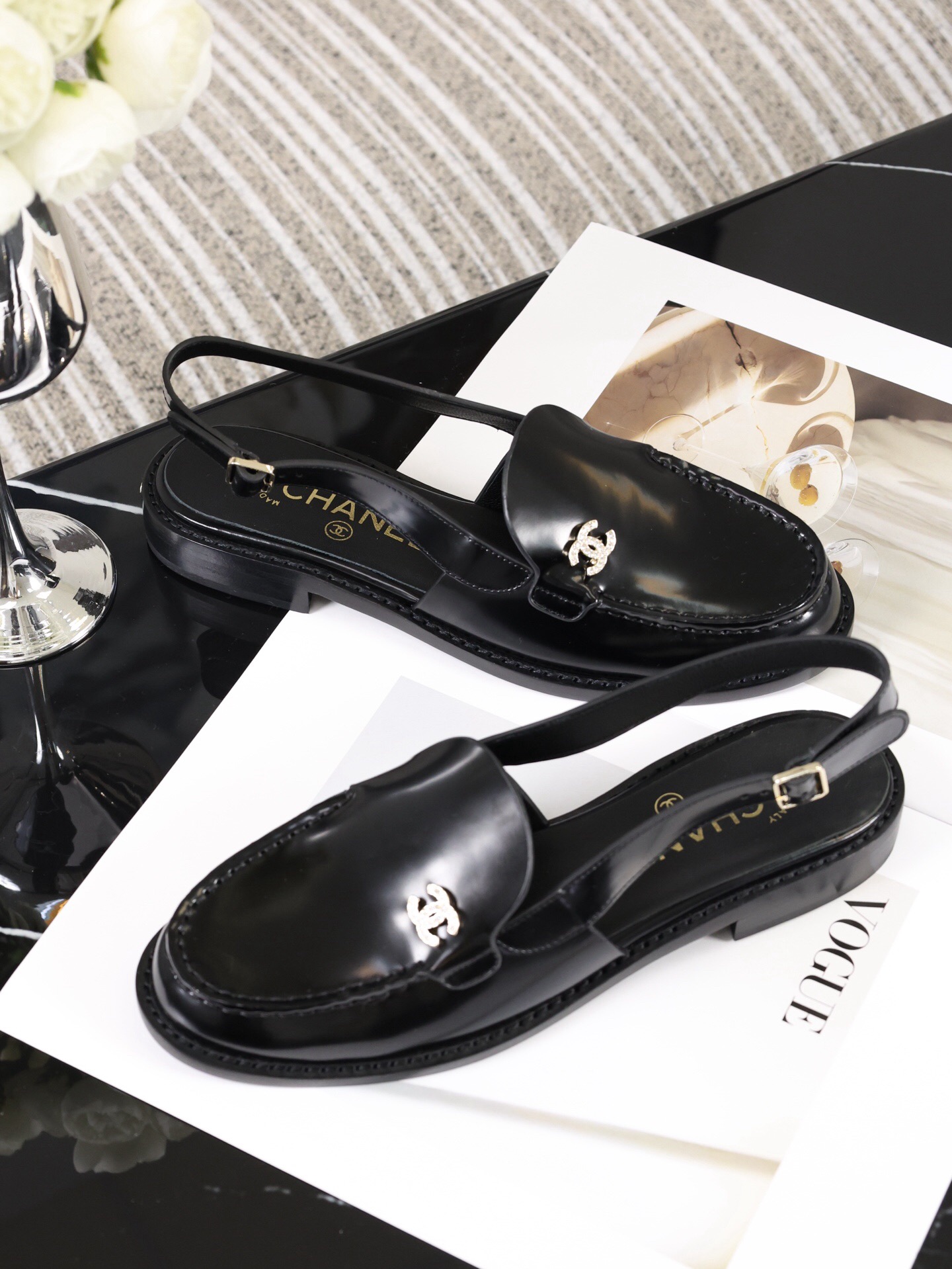 Chan 26fw Black Slingback Loafers