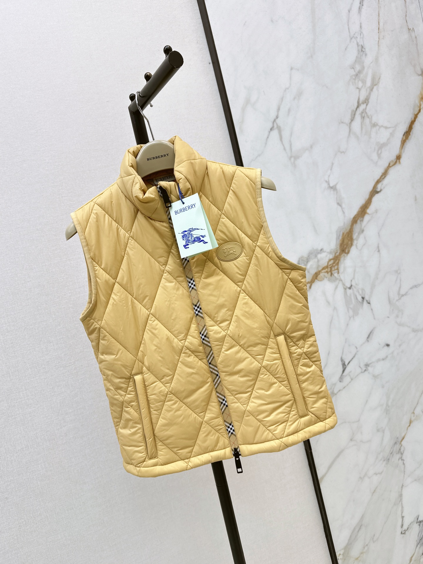 Bur 26fw padded vest