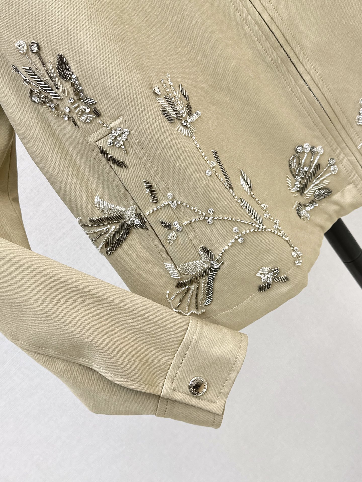 Miu 26fw beading cropped trench coats