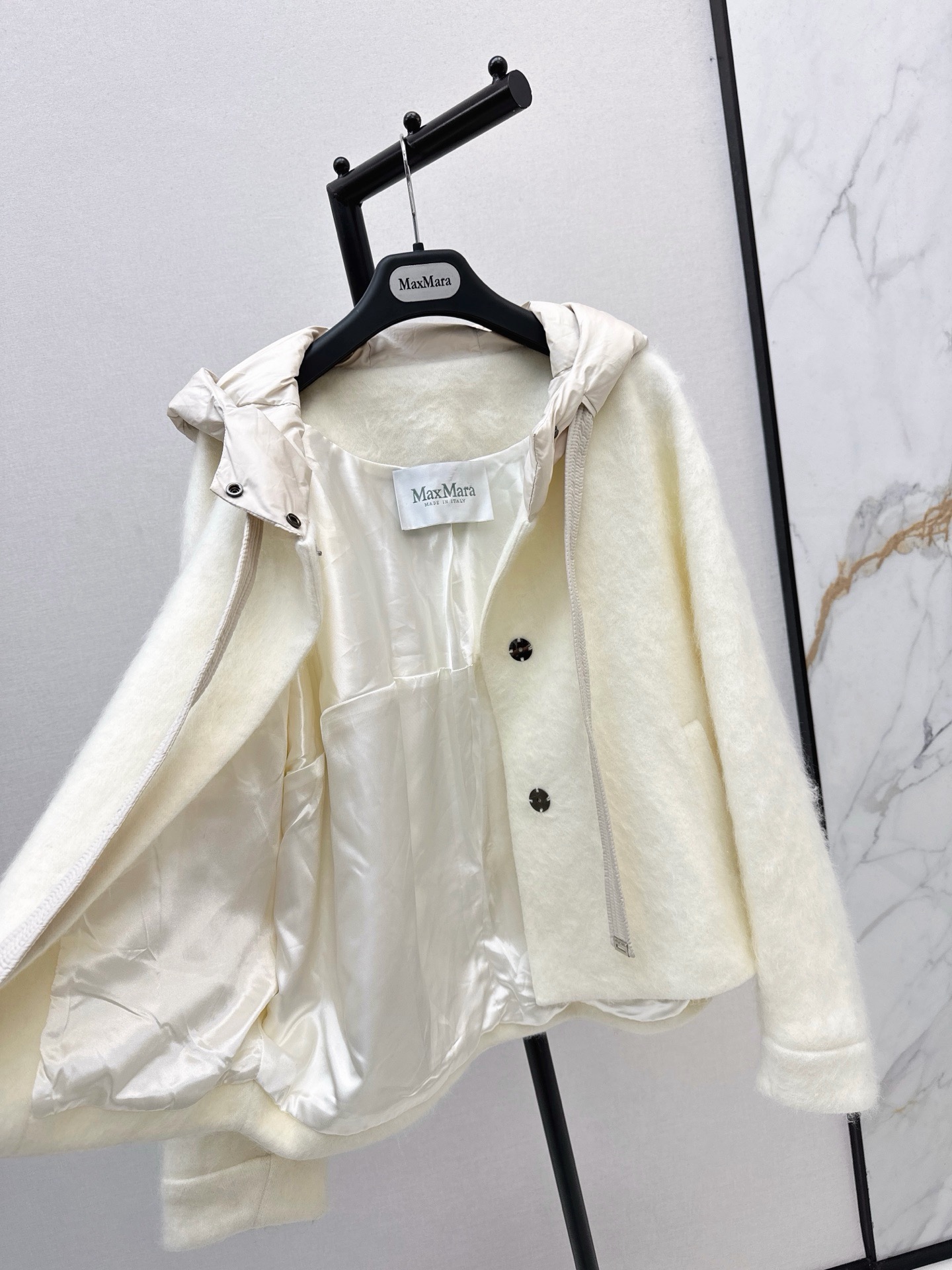 Max 26fw wool hooded jacket
