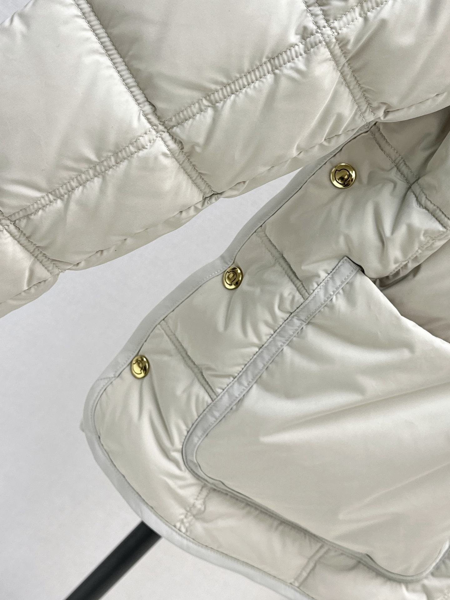Monc 26fw down jacket