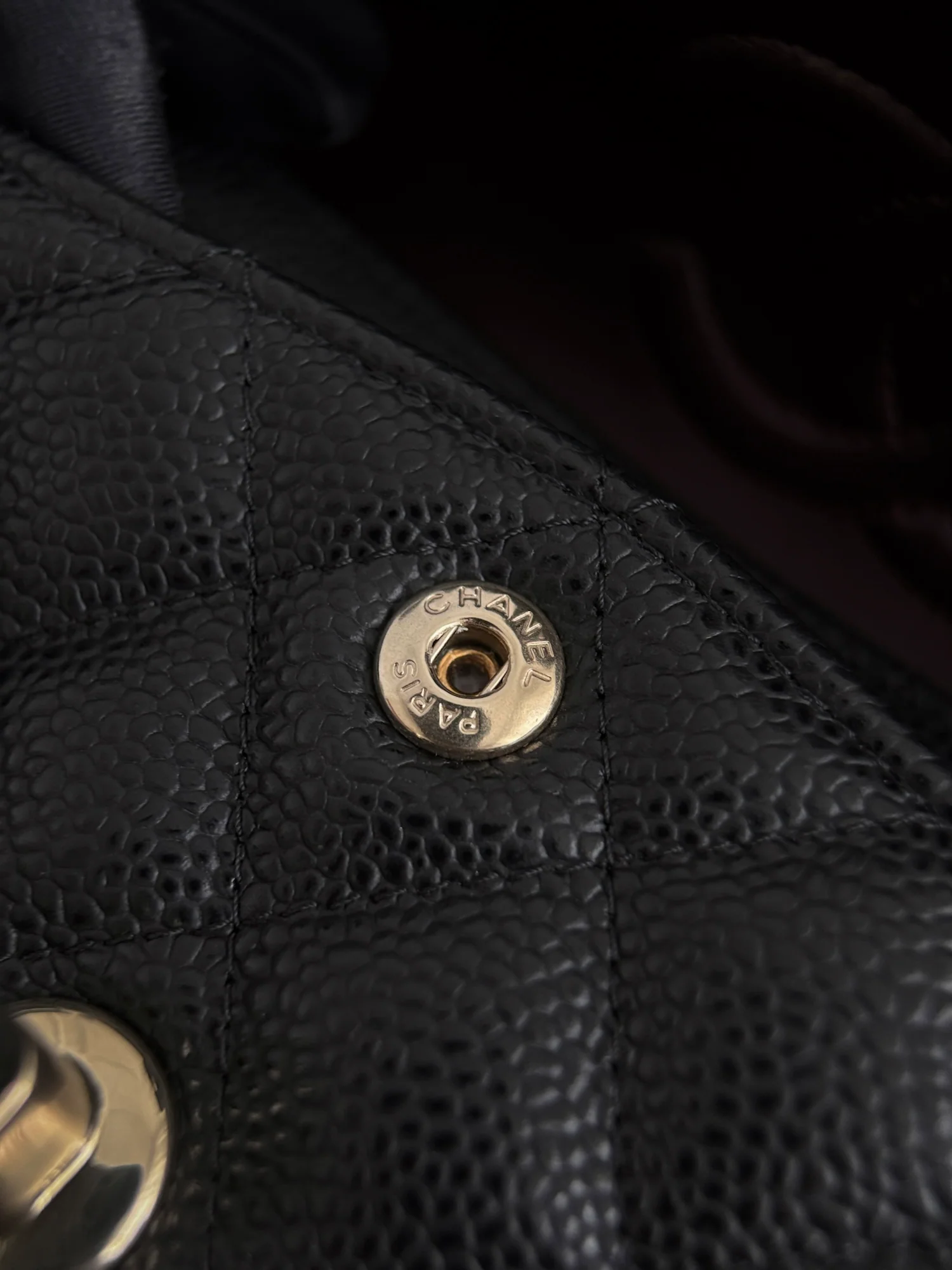 Chan cf23 chain shoulder bag