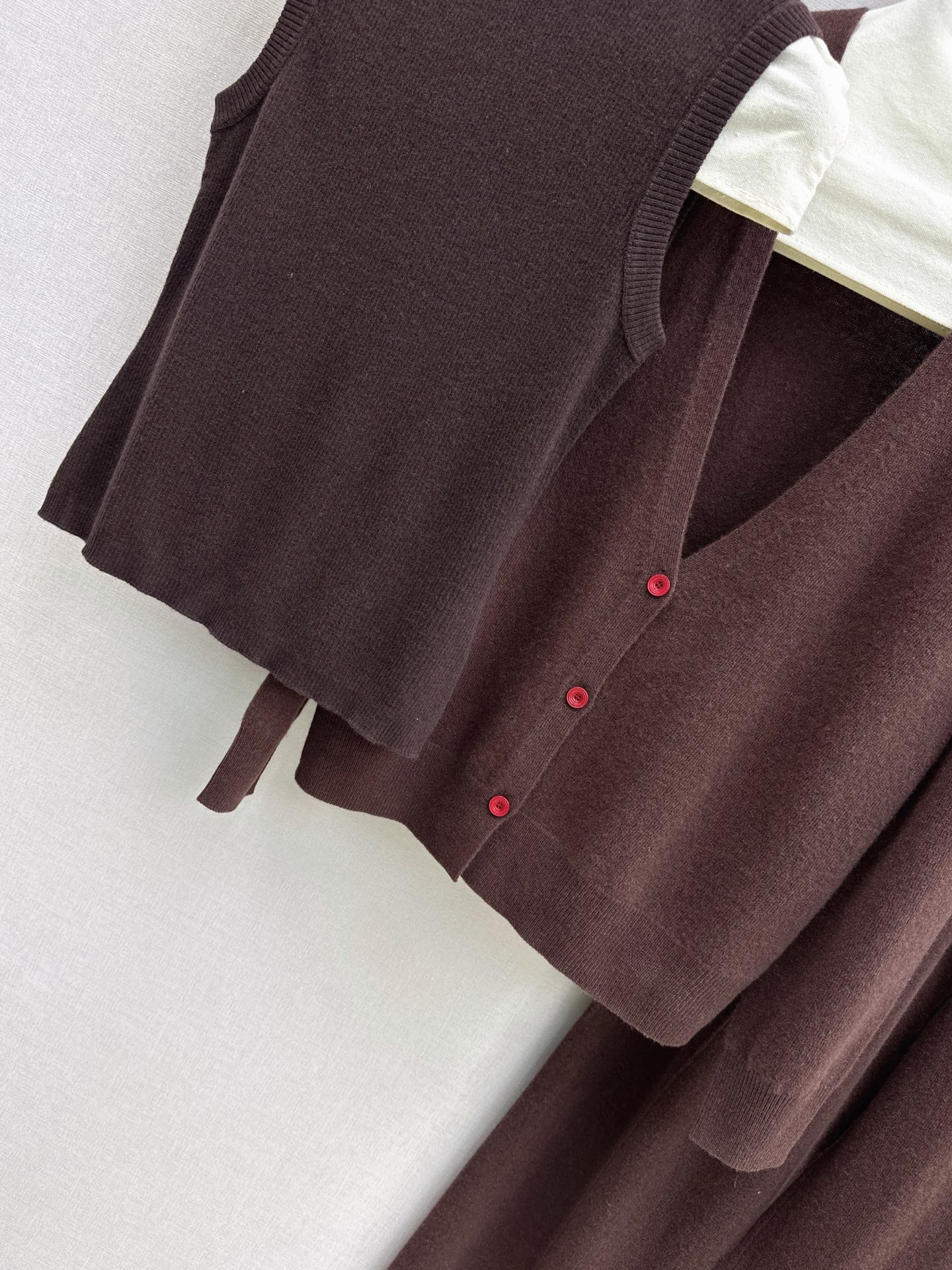 Brun 26fw knit vest cardigan pants sets