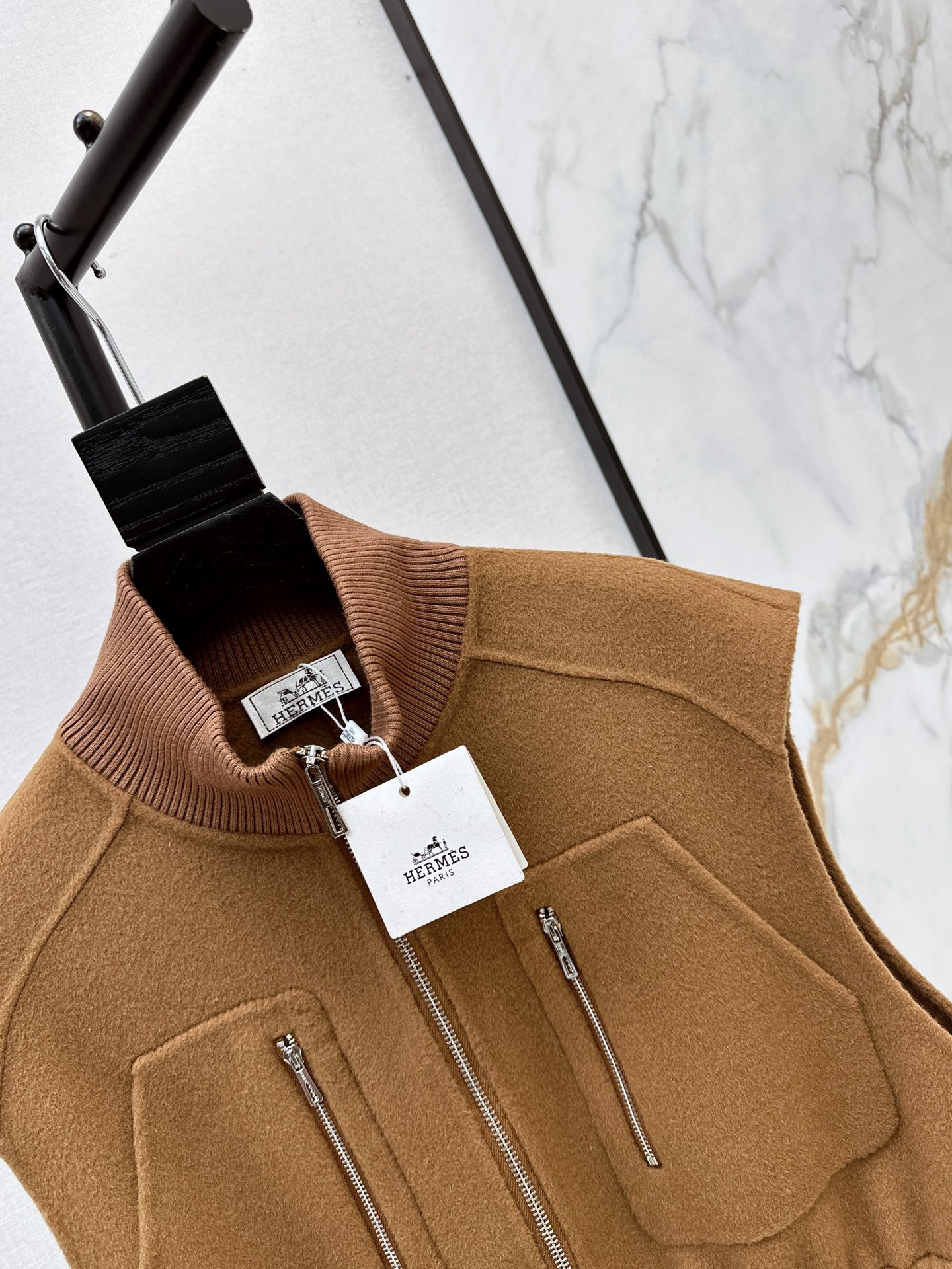 Her 26fw drawstring woolen vest