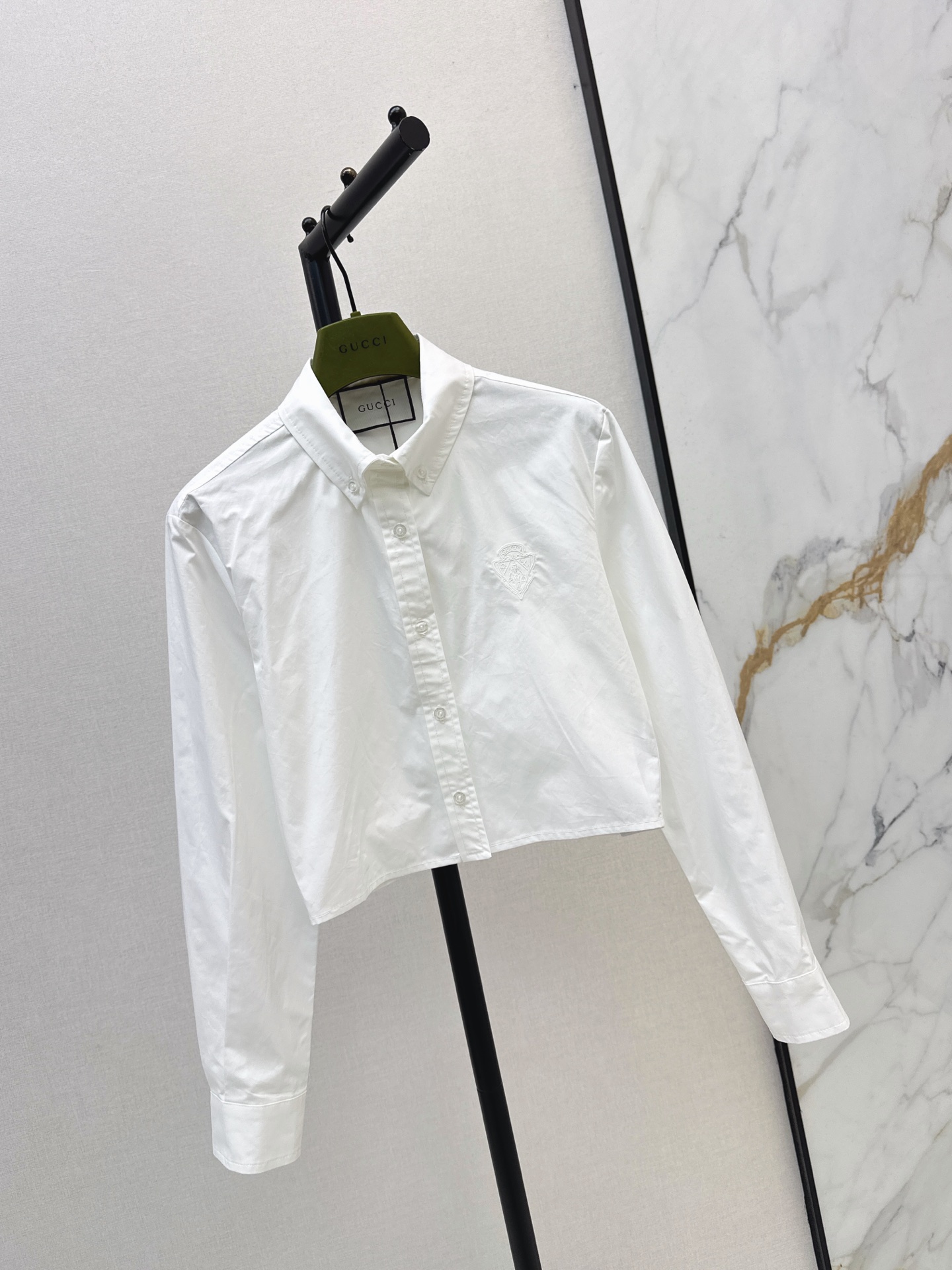 Guc 26fw cropped shirt