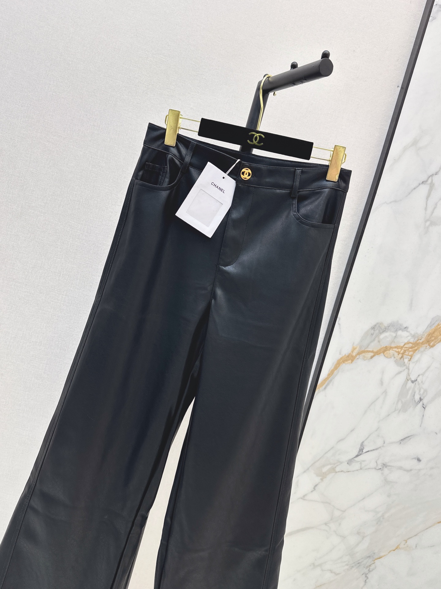 Chan 26fw pu pants
