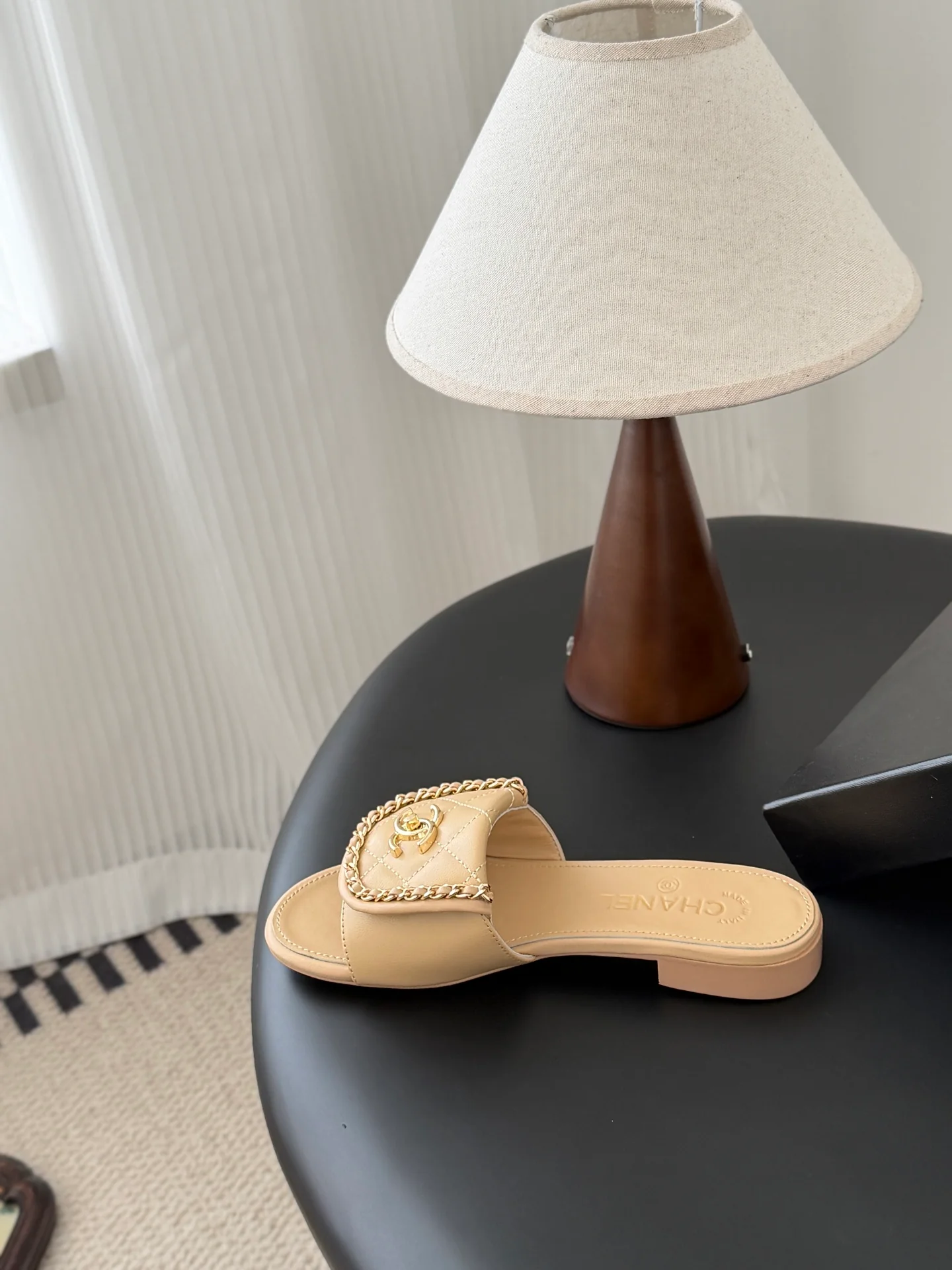 Chan 26ss sandals