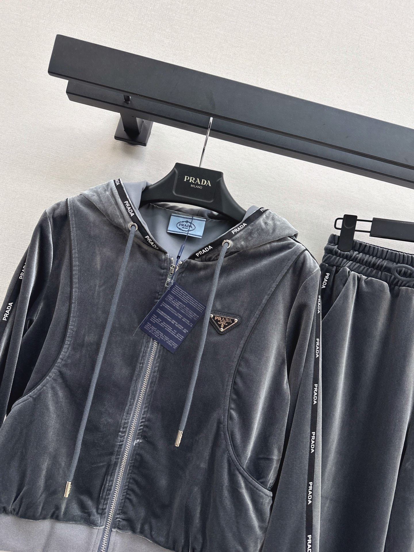 Pra 26fw velvet hooded jacket pant sets