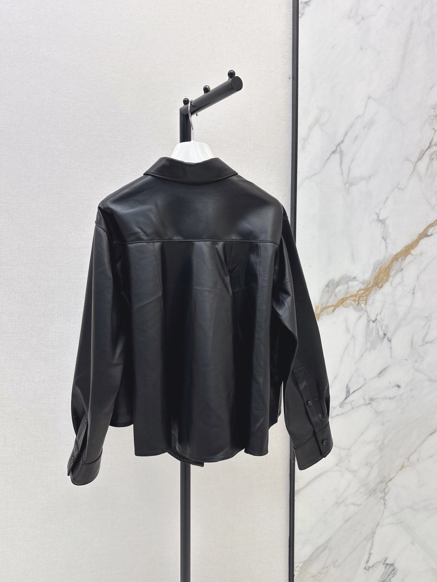 Loe 26fw leather shirt jacket