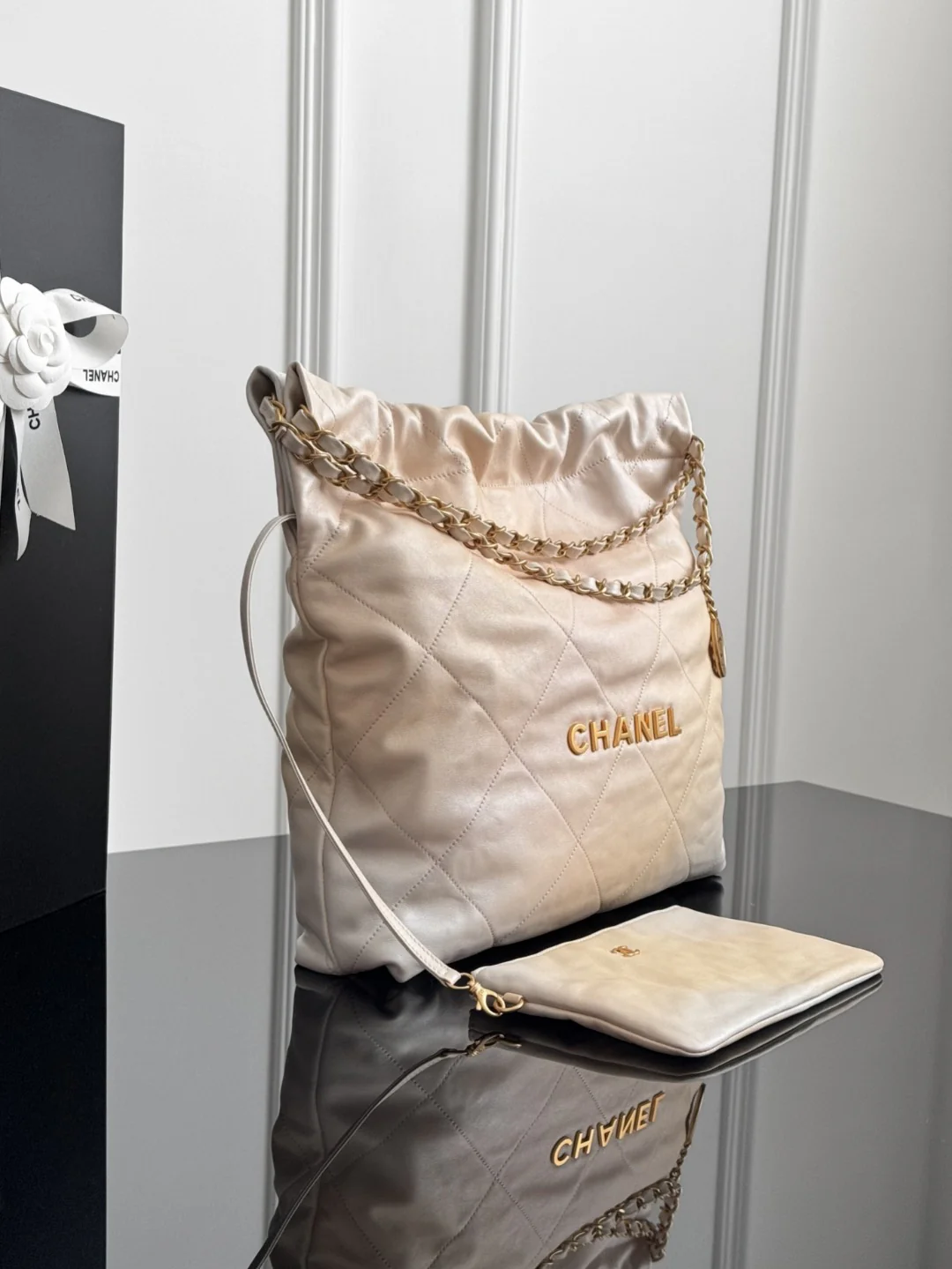 Chan 22 bag handbag