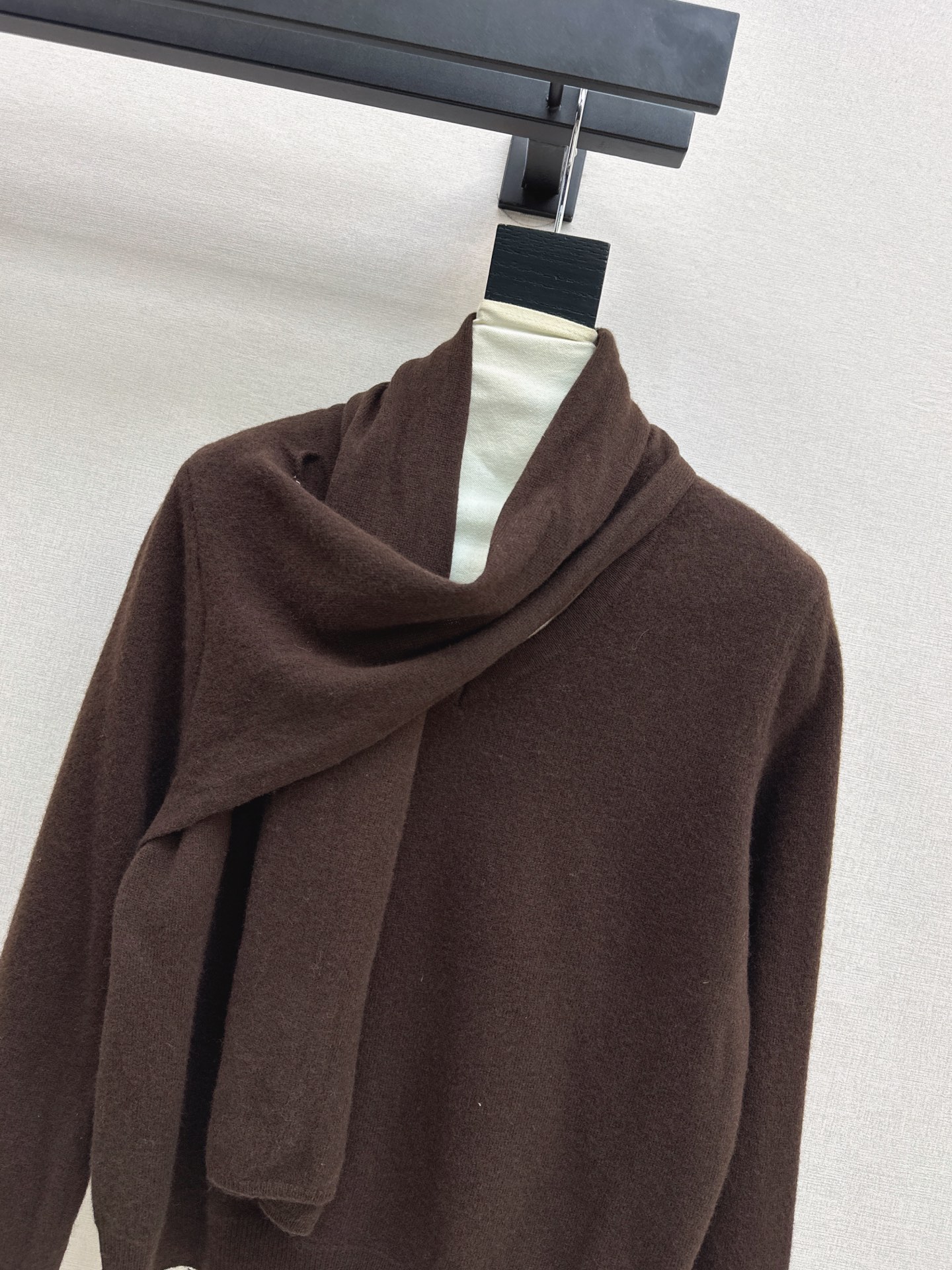 Row 26fw draped scarf-neck knit sweater